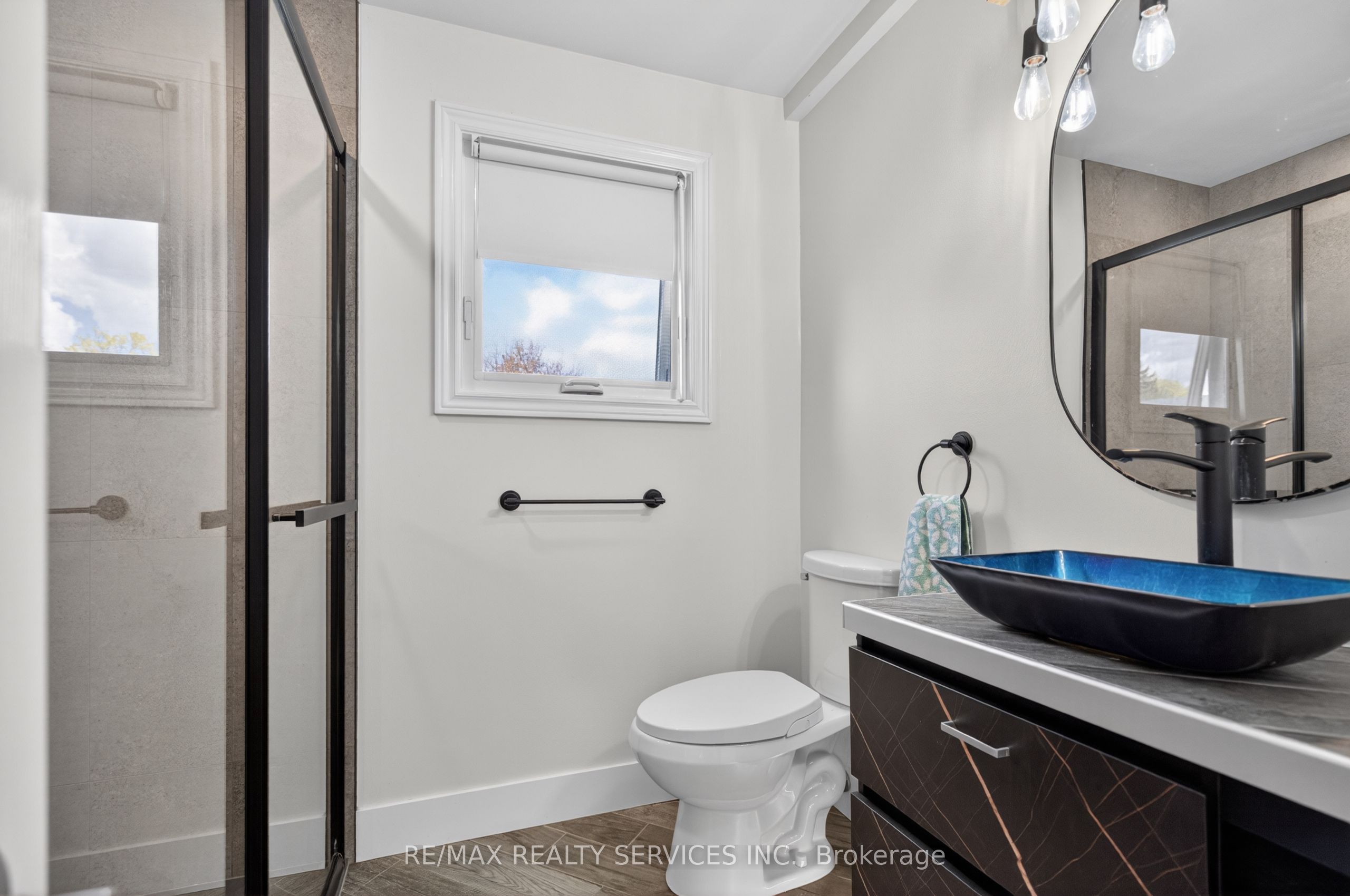 2 Dunbar Drive Property Photo 33