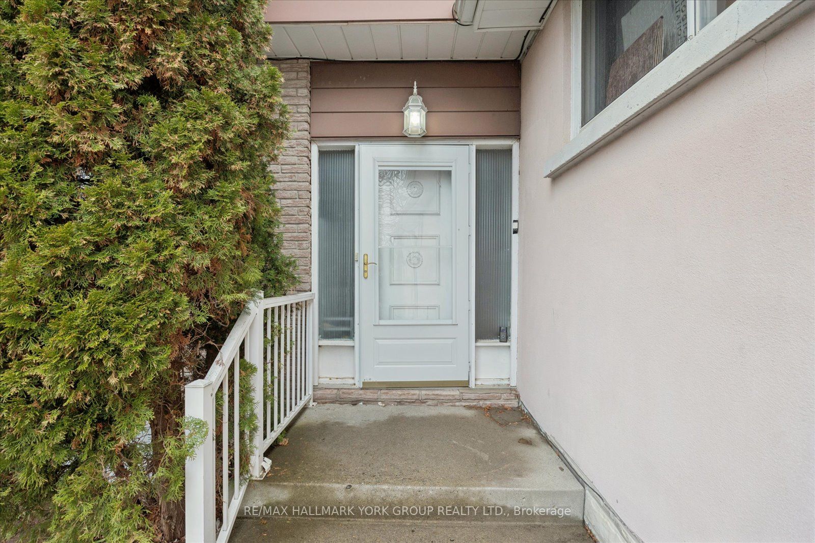 226 Cromwell Avenue Property Photo 5