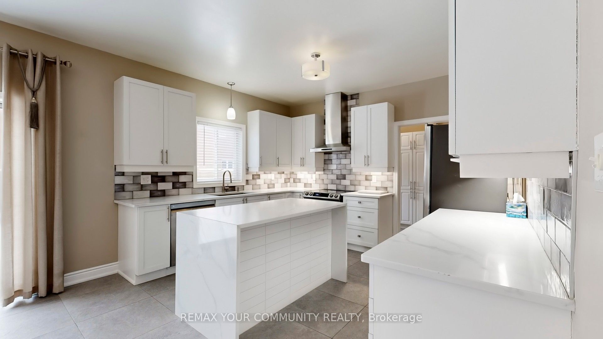 8 Westacott Avenue Property Photo 8