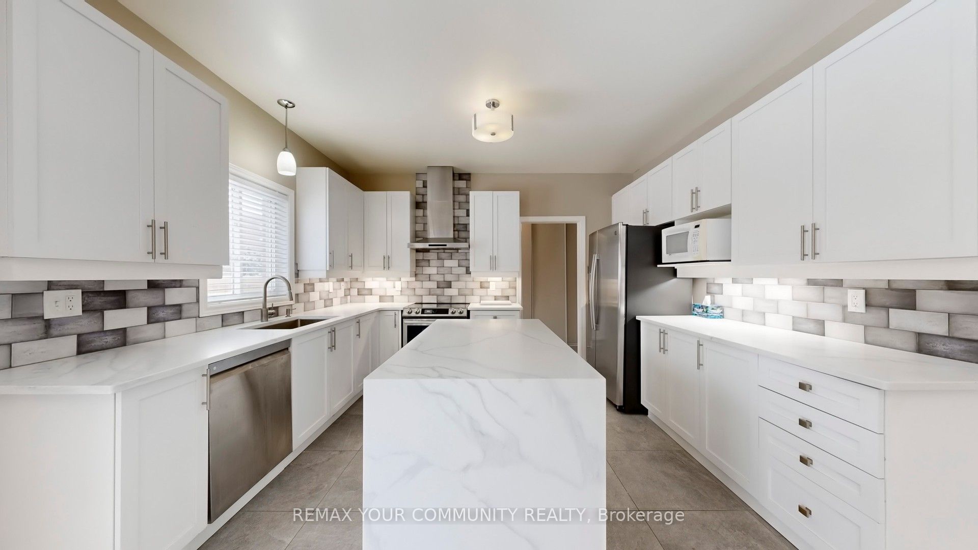 8 Westacott Avenue Property Photo 9