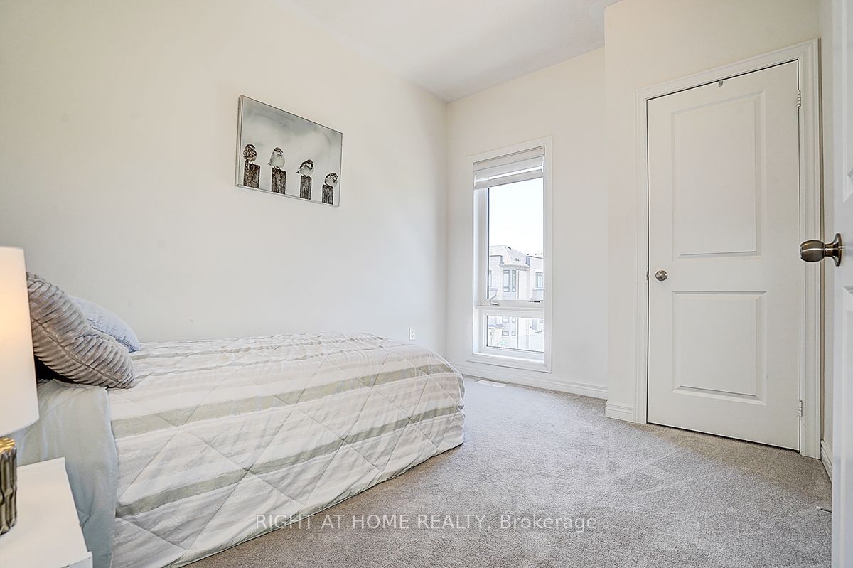 502 Littlewood Lane Property Photo 11