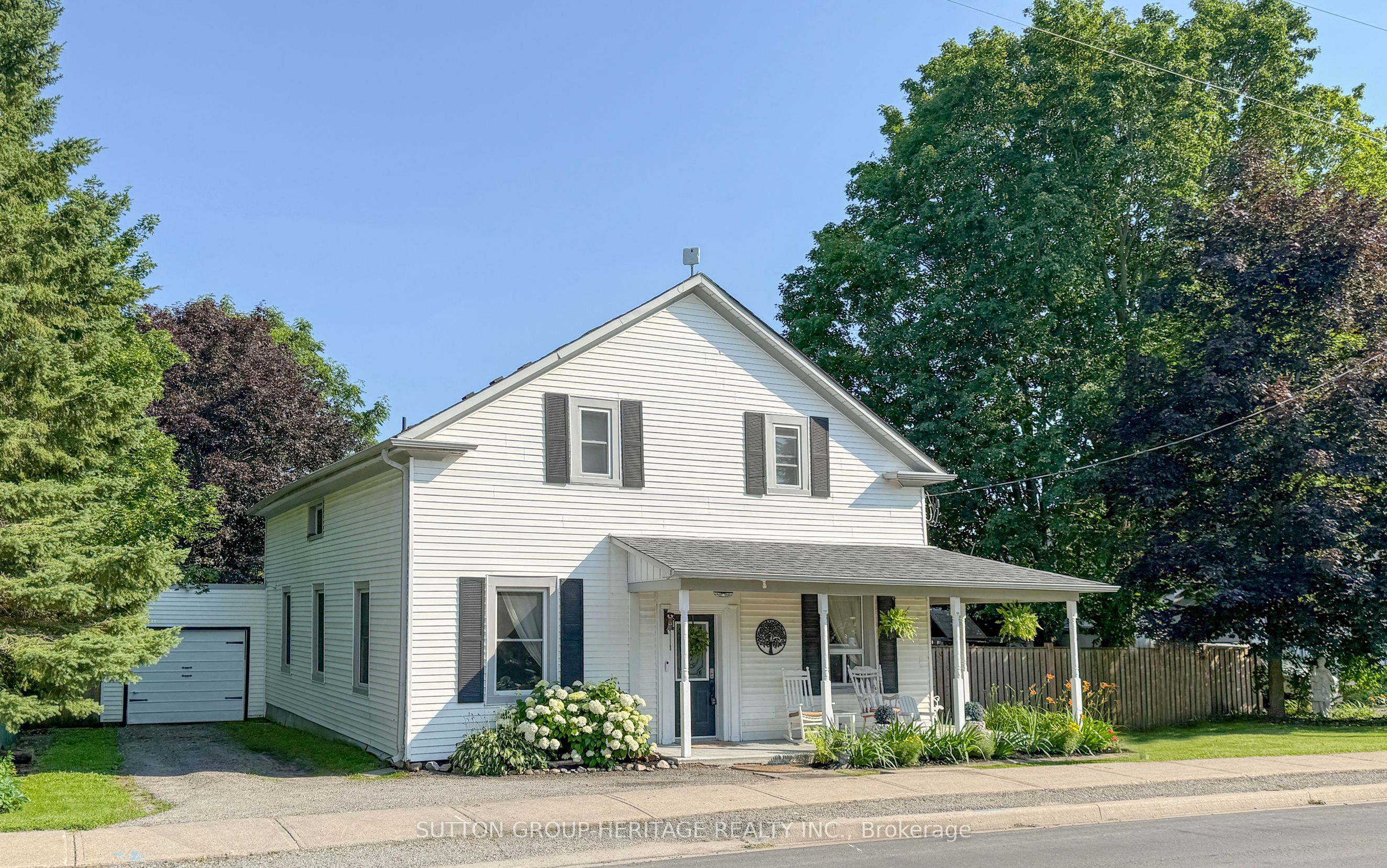 4525 Highway 2 Road Property Photo 2