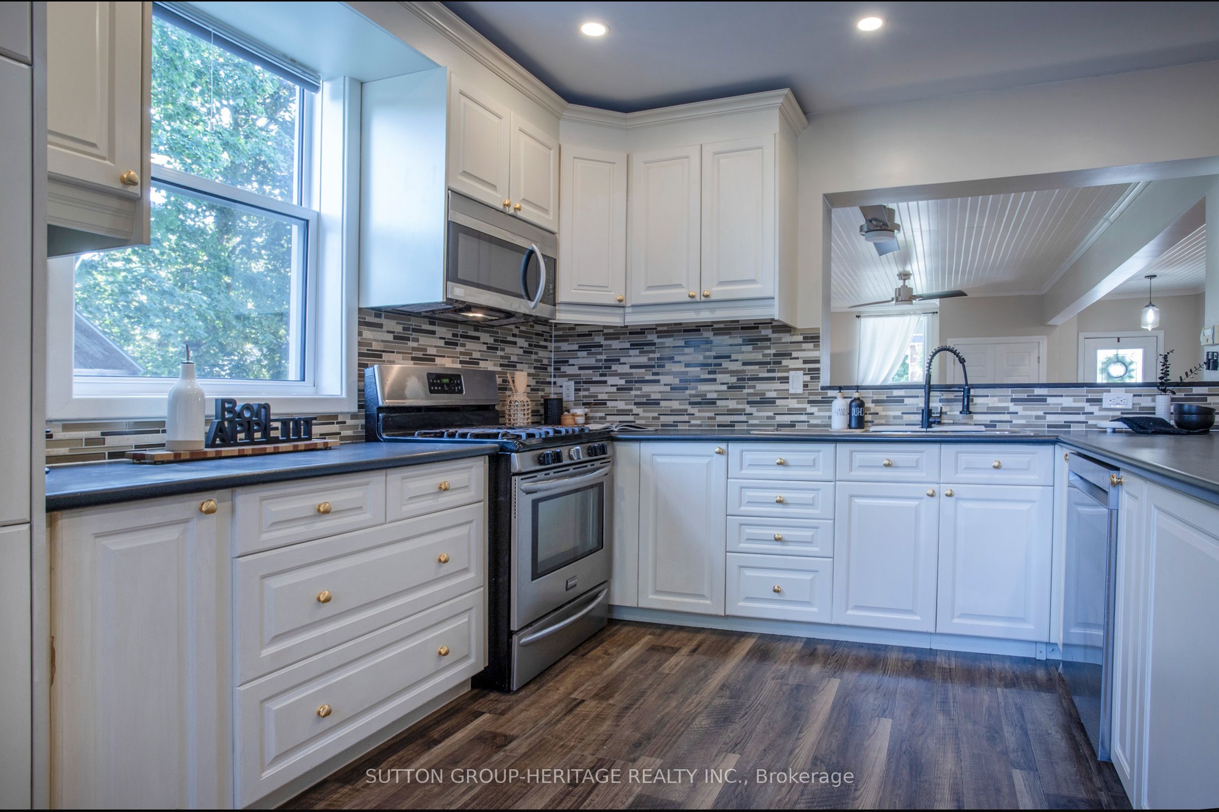 4525 Highway 2 Road Property Photo 17