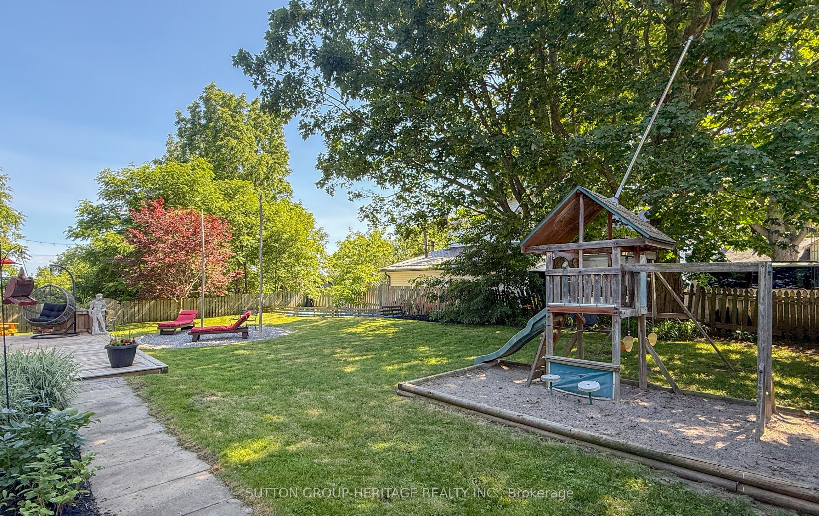 4525 Highway 2 Road Property Photo 45