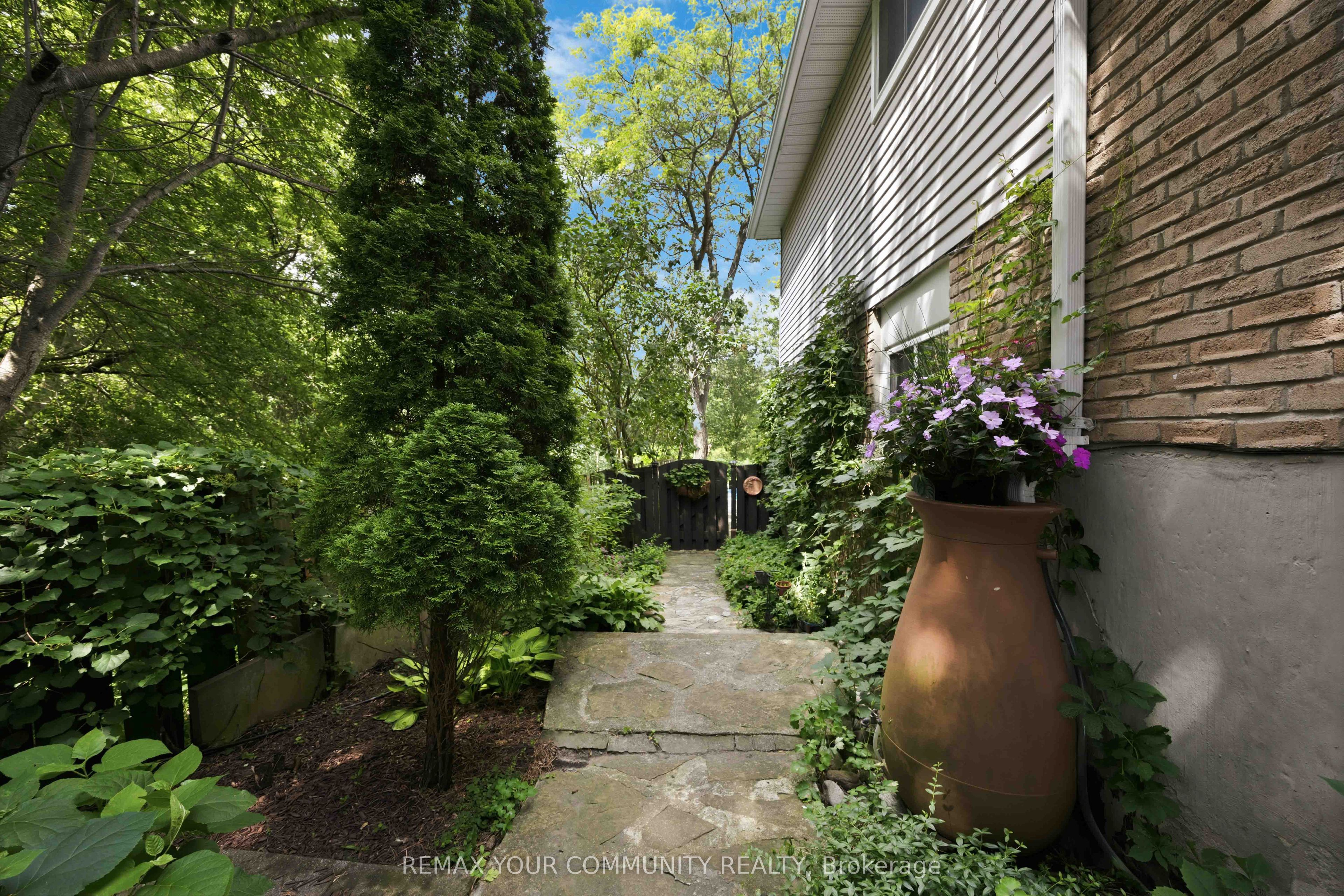 150 Pringle Drive Property Photo 22