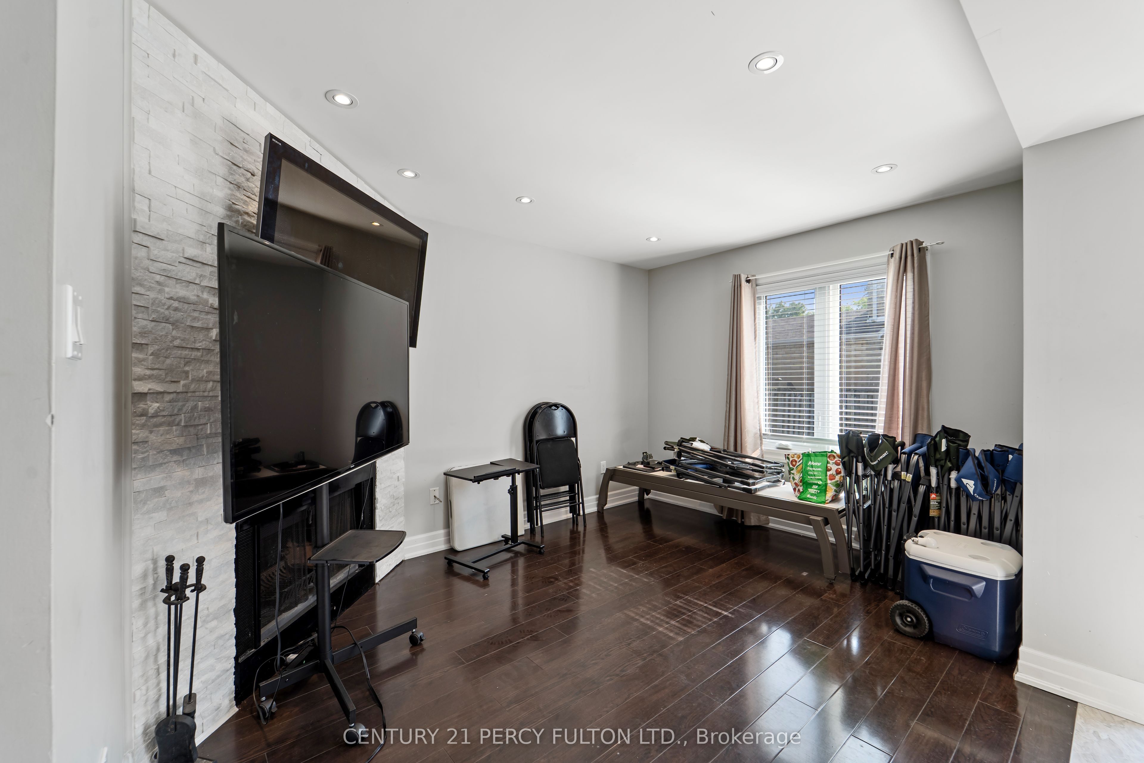 55 Chalmers Crescent Property Photo 12