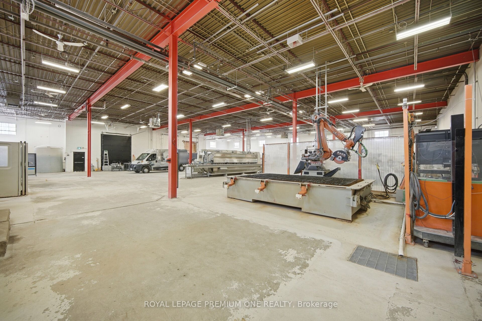411 Nugget Avenue Property Photo 25