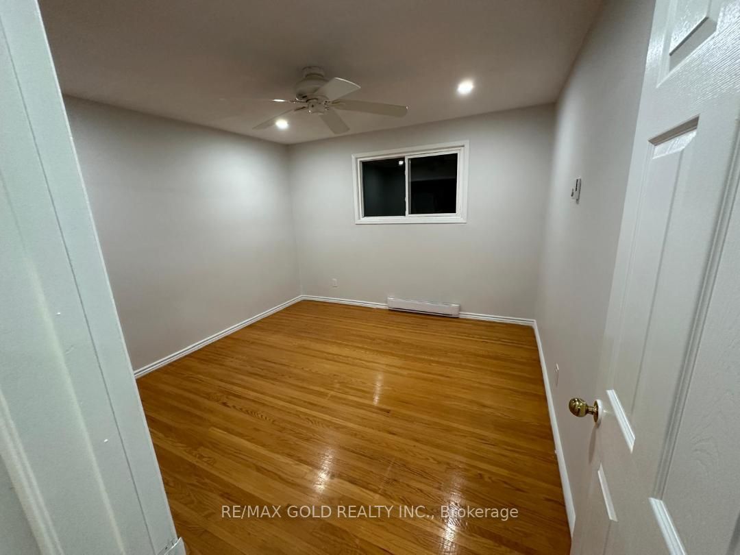 515 Stone Street 3rd Floor ( Upper Unit ) Property Photo 19