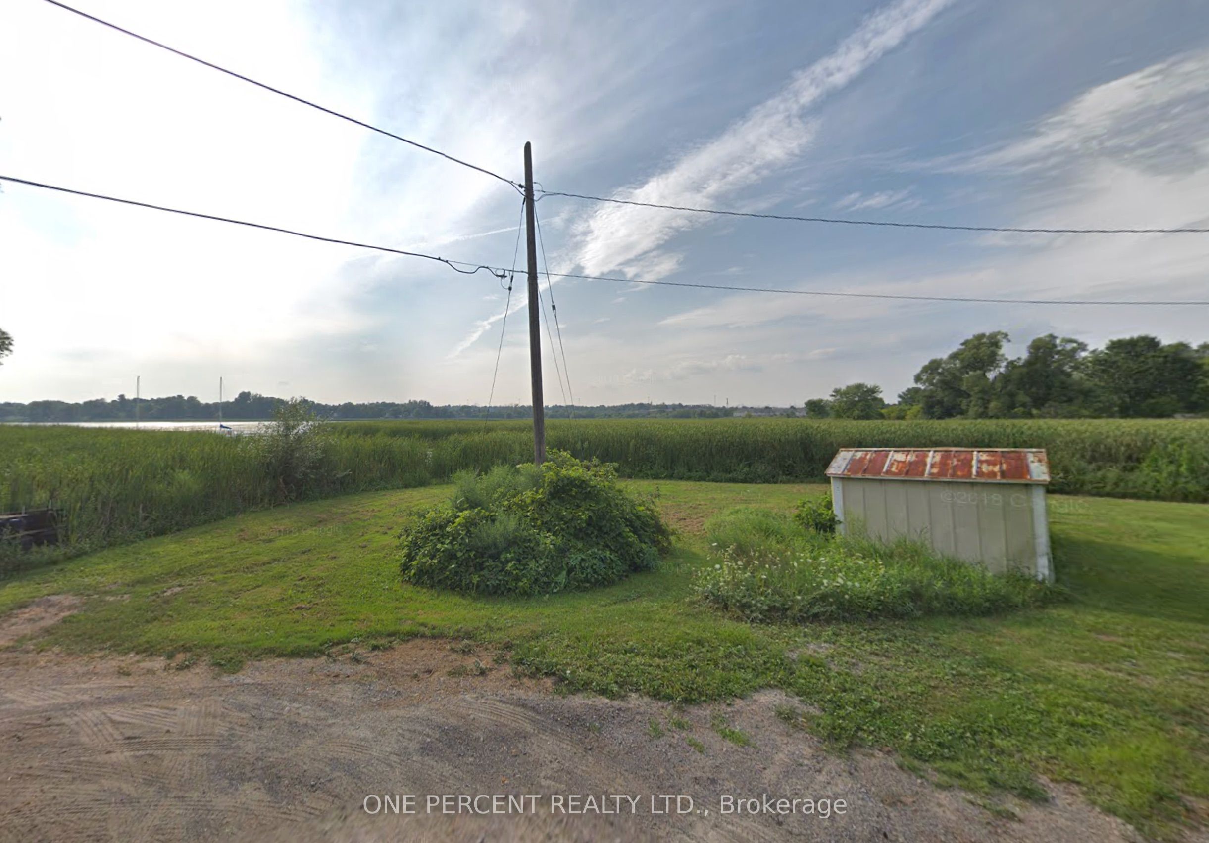 809 St. Martins Drive Property Photo 4