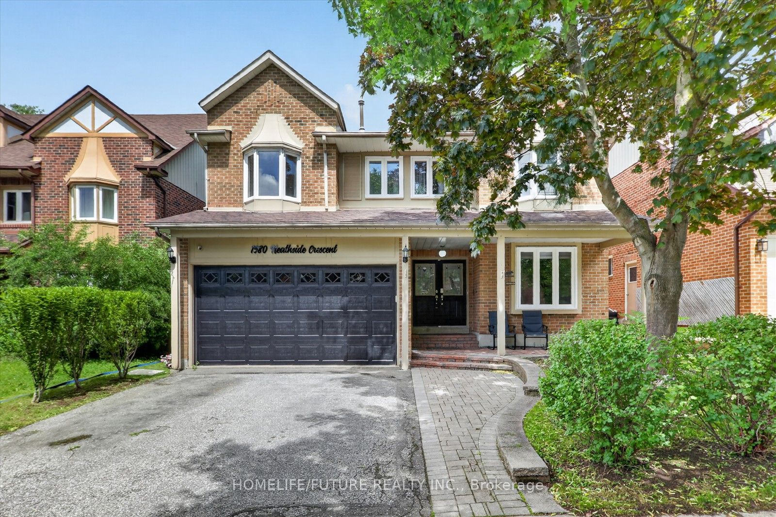 1580 Heathside Crescent Property Photo 1