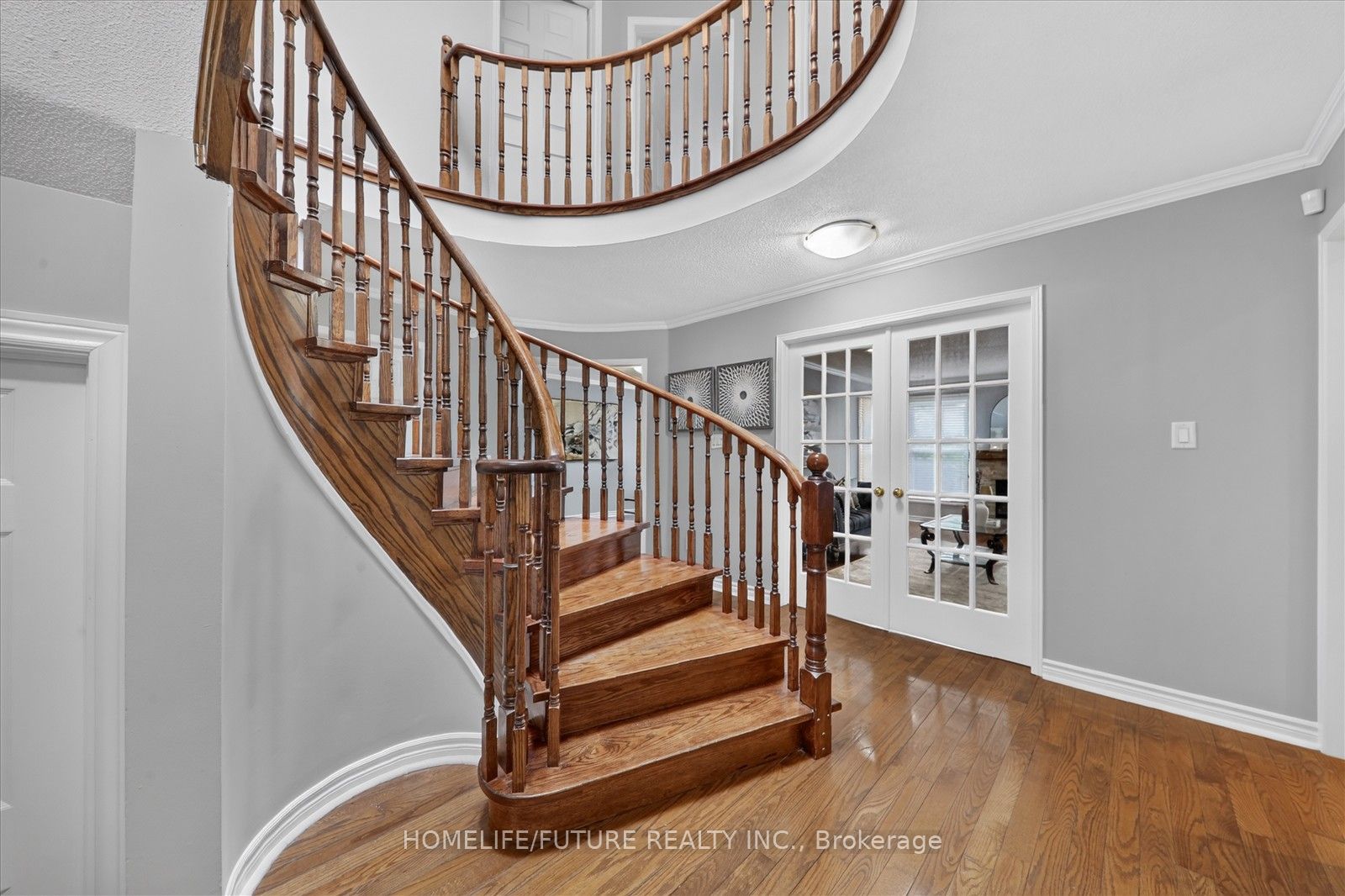 1580 Heathside Crescent Property Photo 19