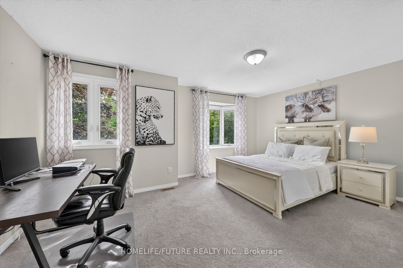 1580 Heathside Crescent Property Photo 34