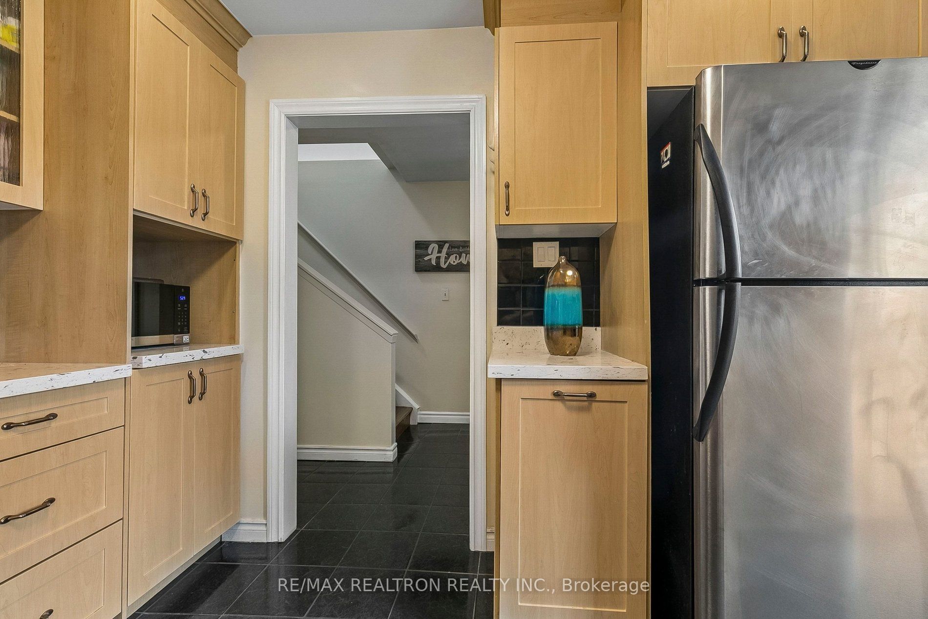 25 Whiteleas Avenue Property Photo 17