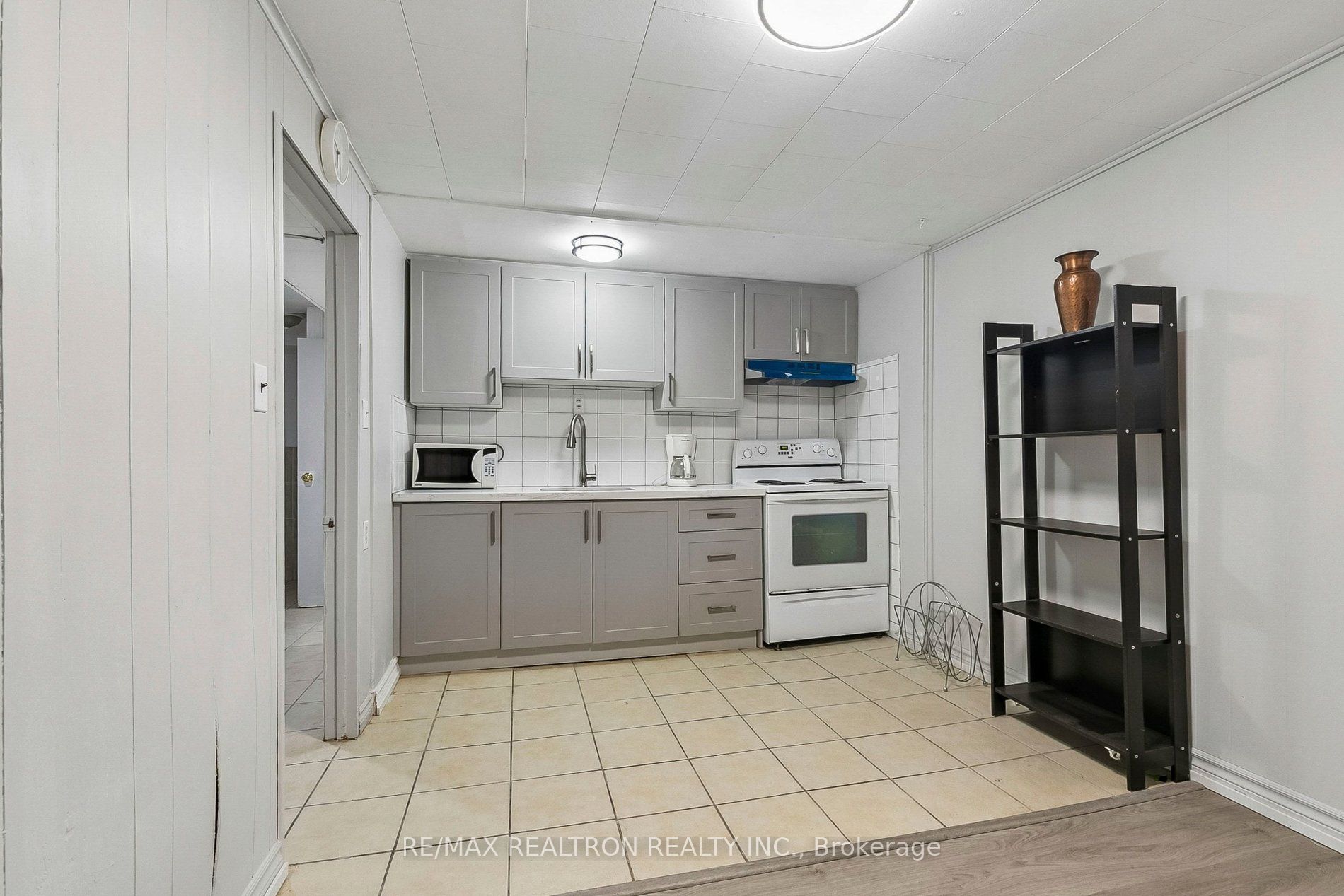 25 Whiteleas Avenue Property Photo 34