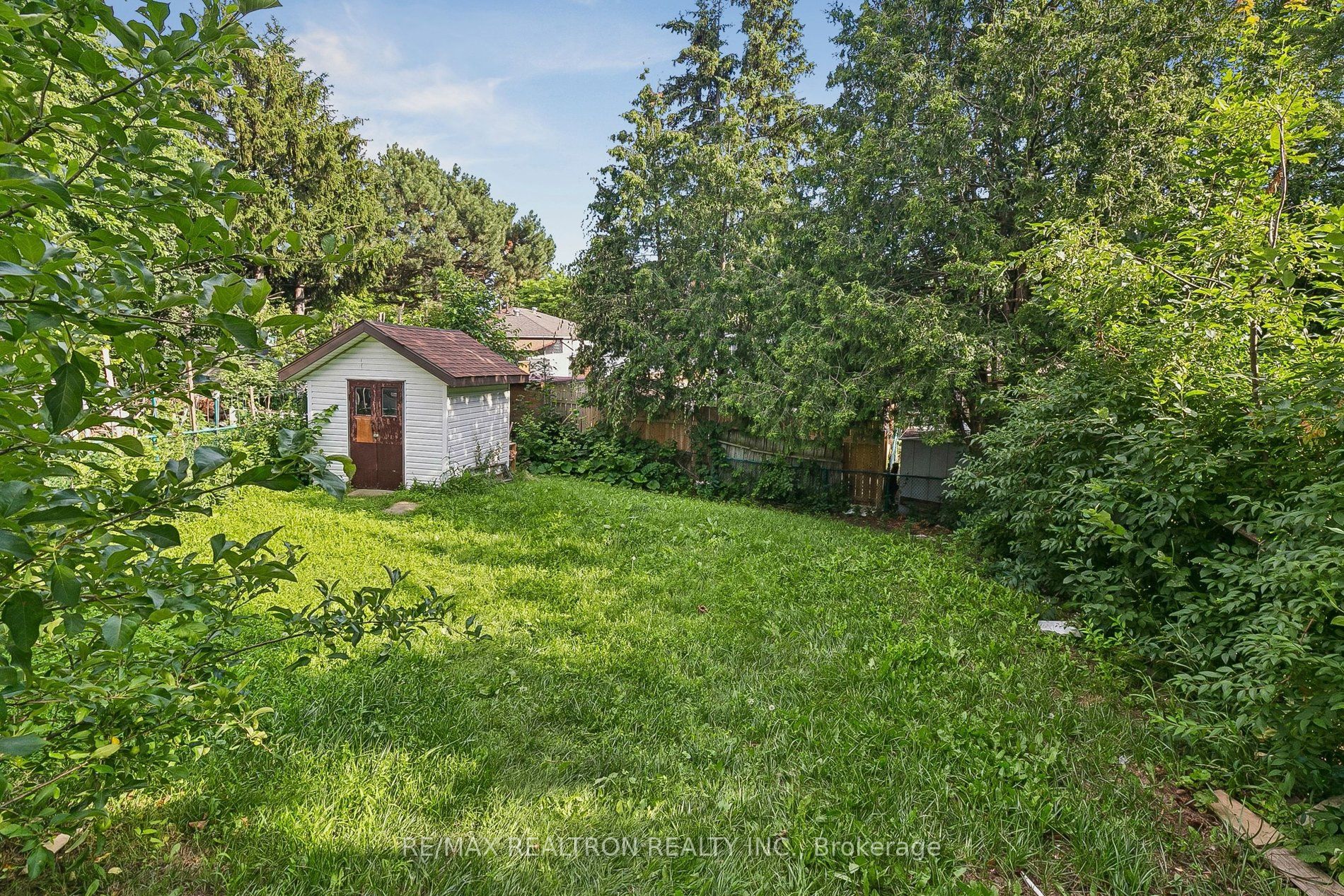 25 Whiteleas Avenue Property Photo 38