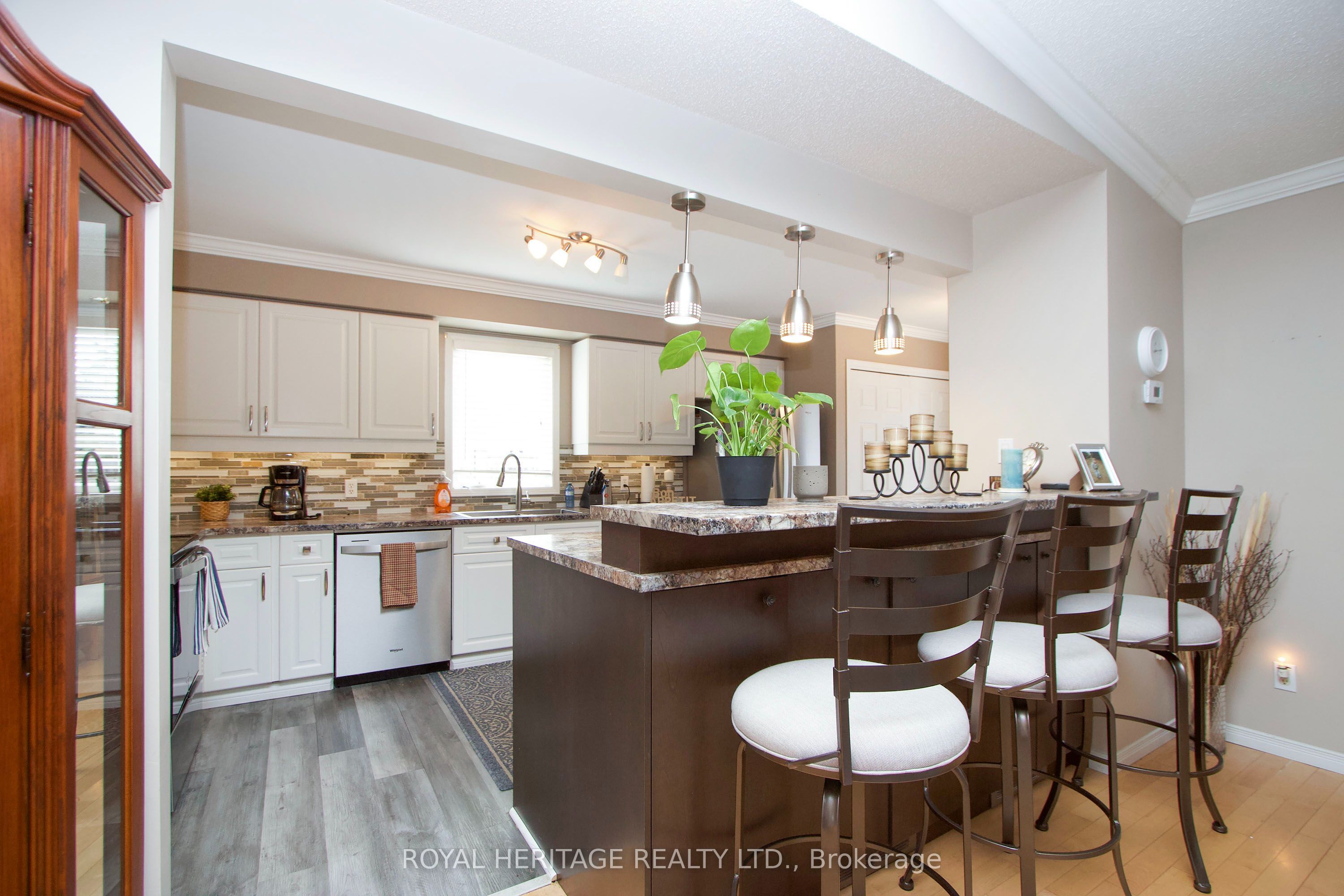 203 Wilmot Trail Property Photo 10