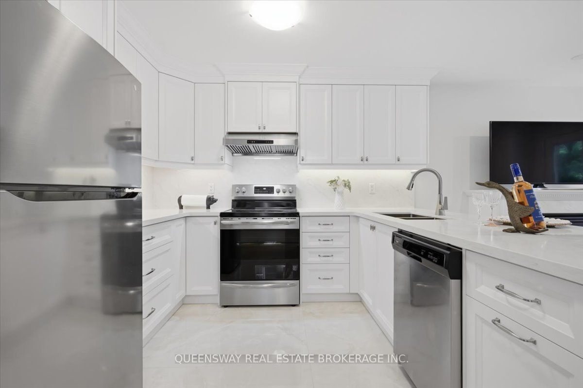 83 Floyd Avenue Property Photo 16