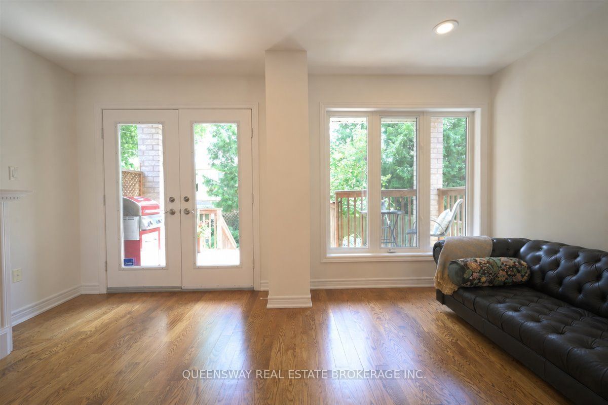 83 Floyd Avenue Property Photo 23