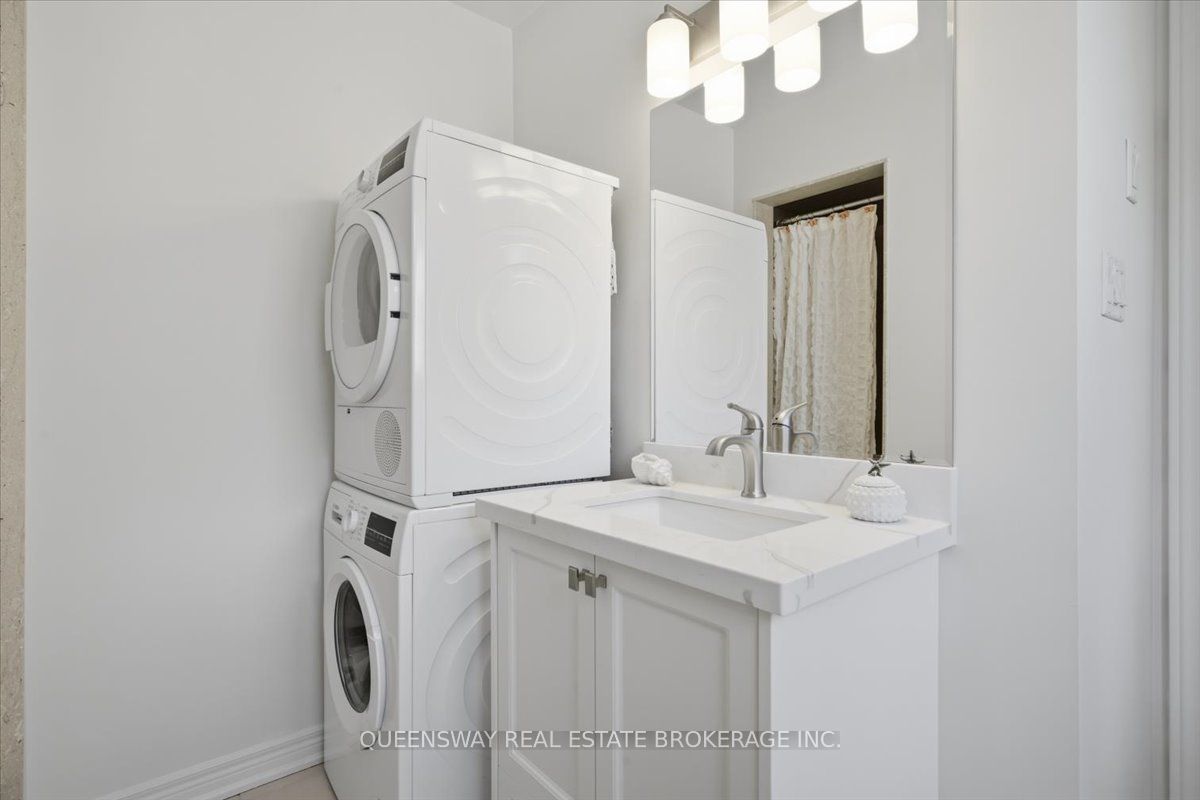 83 Floyd Avenue Property Photo 28