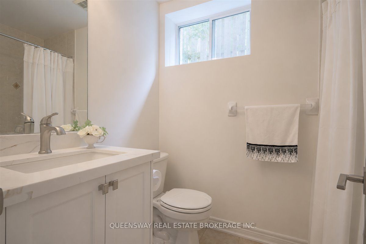 83 Floyd Avenue Property Photo 37