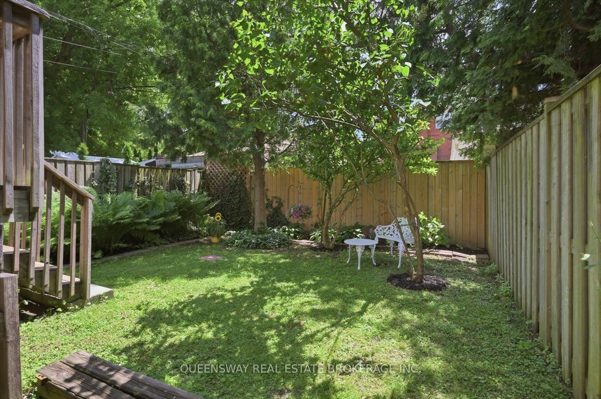83 Floyd Avenue Property Photo 41