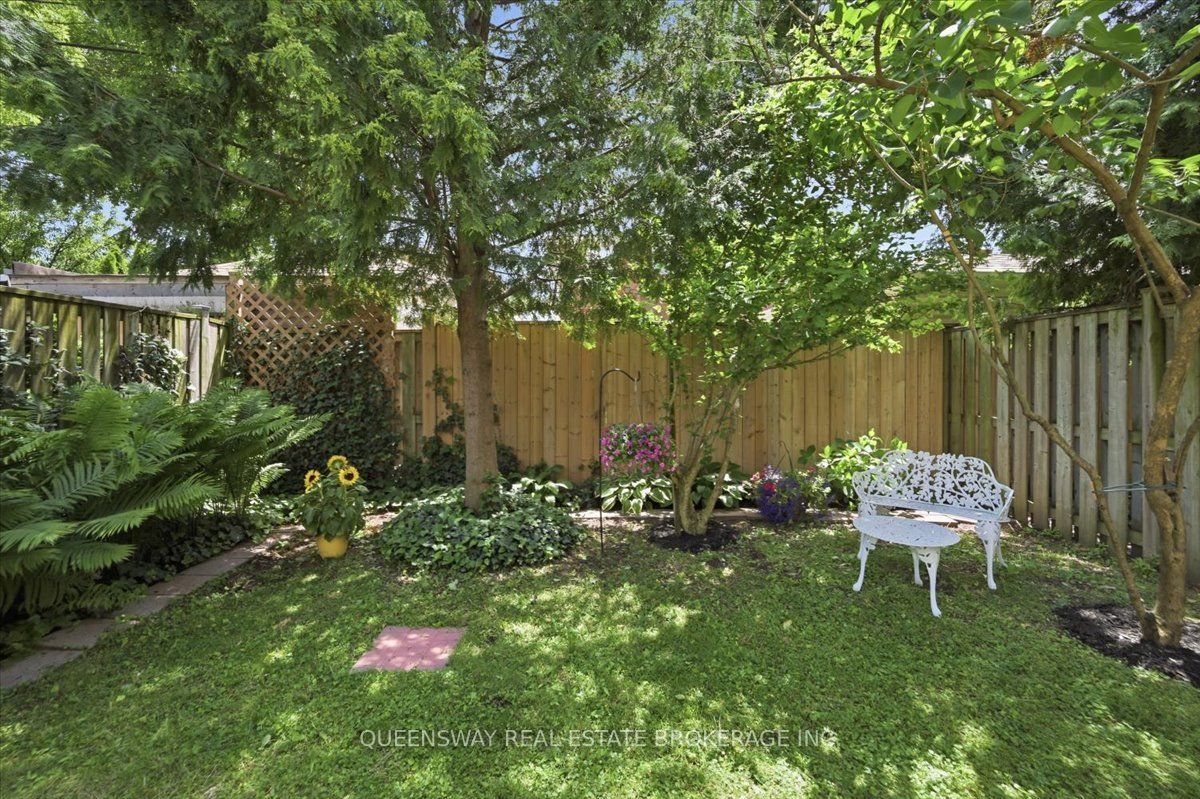 83 Floyd Avenue Property Photo 45