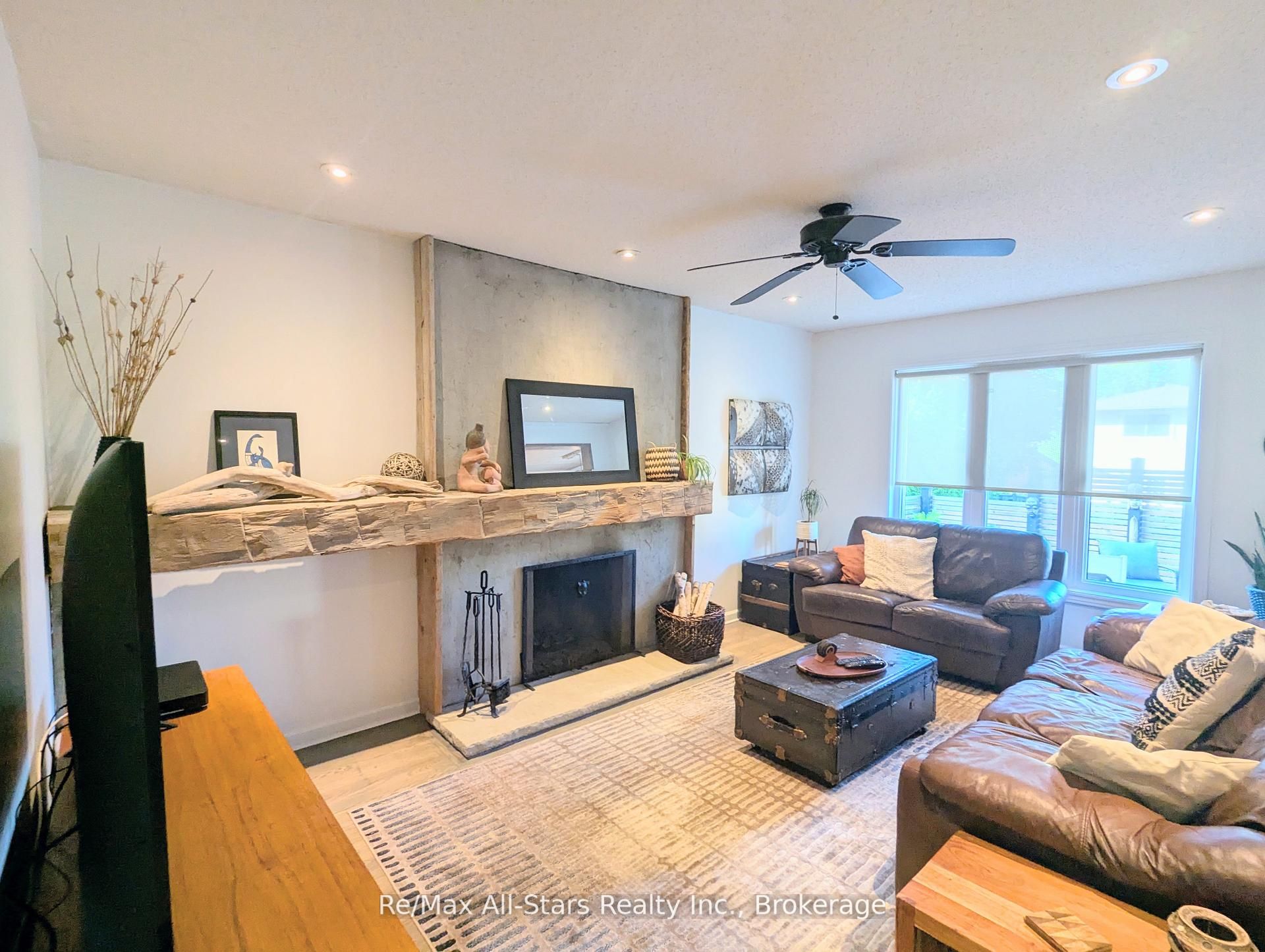 20 Love Crescent Property Photo 13