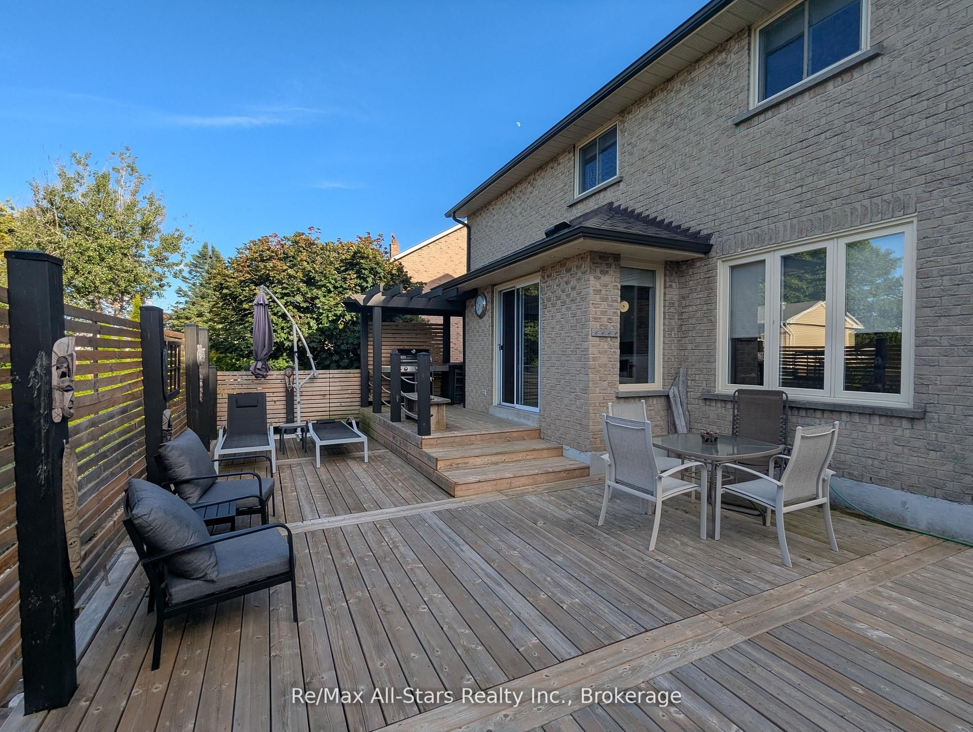 20 Love Crescent Property Photo 28