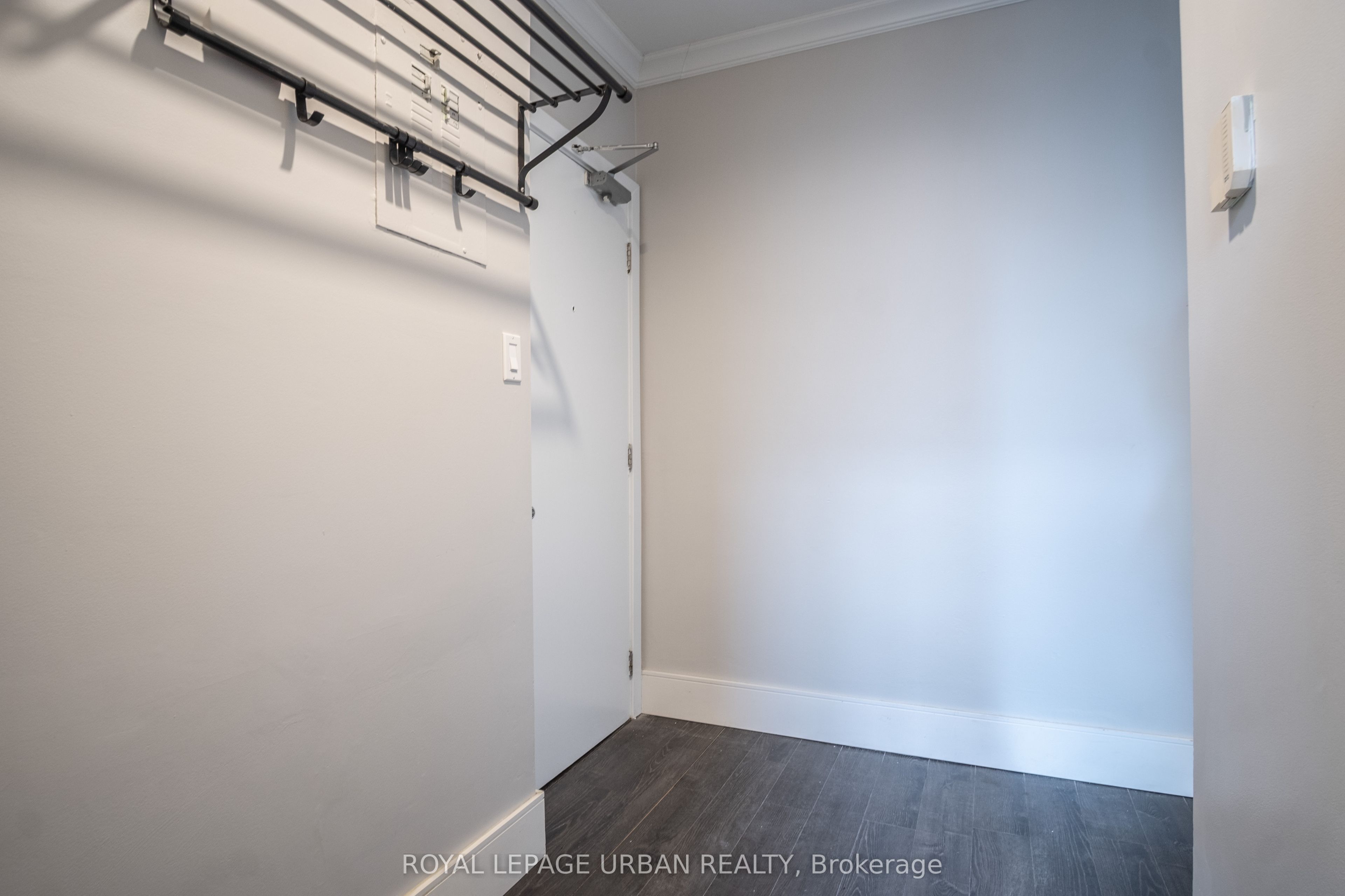 636 Danforth Avenue 2 Property Photo 13