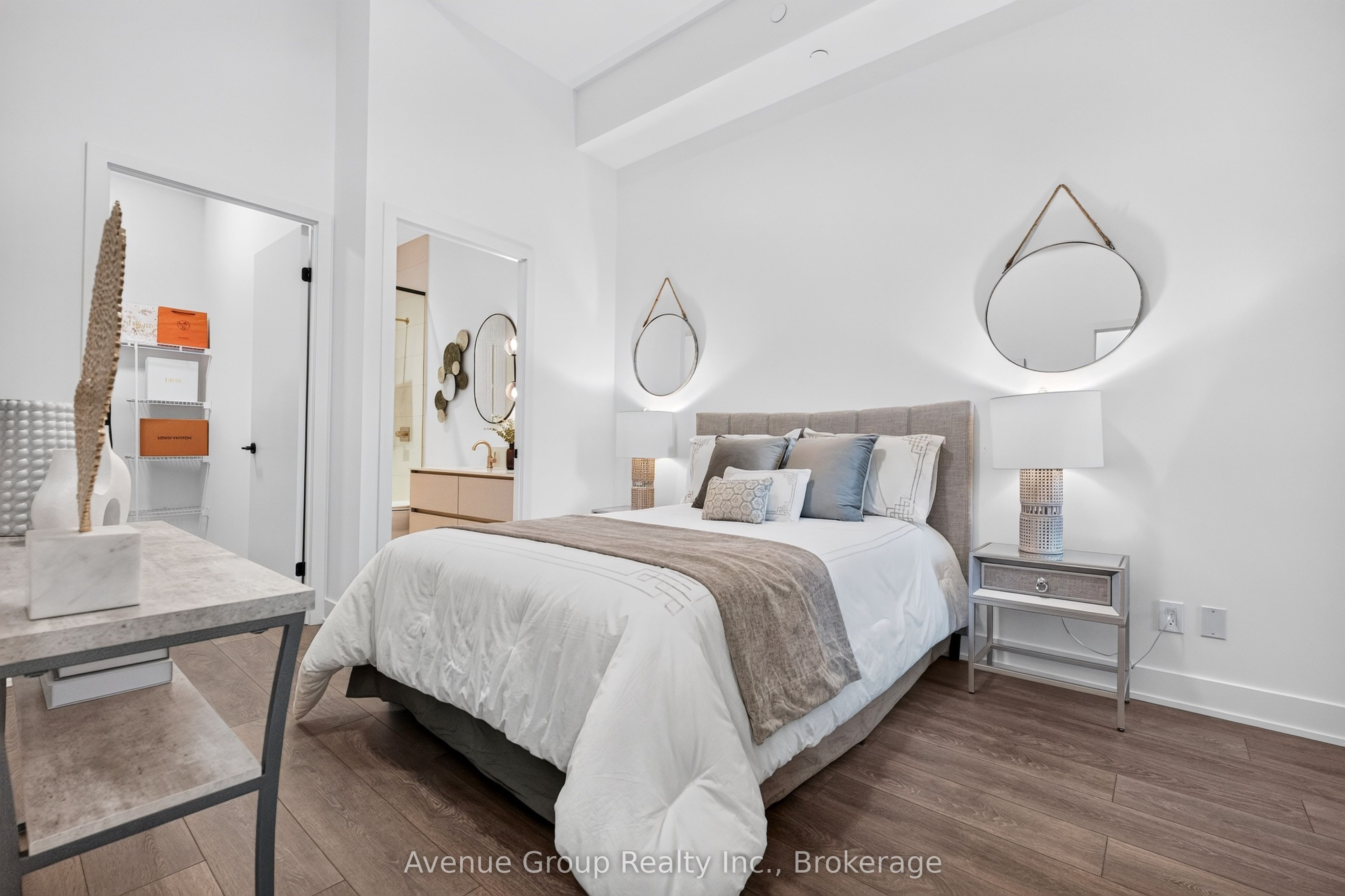 1285 Queen Street E Th58 Property Photo 14