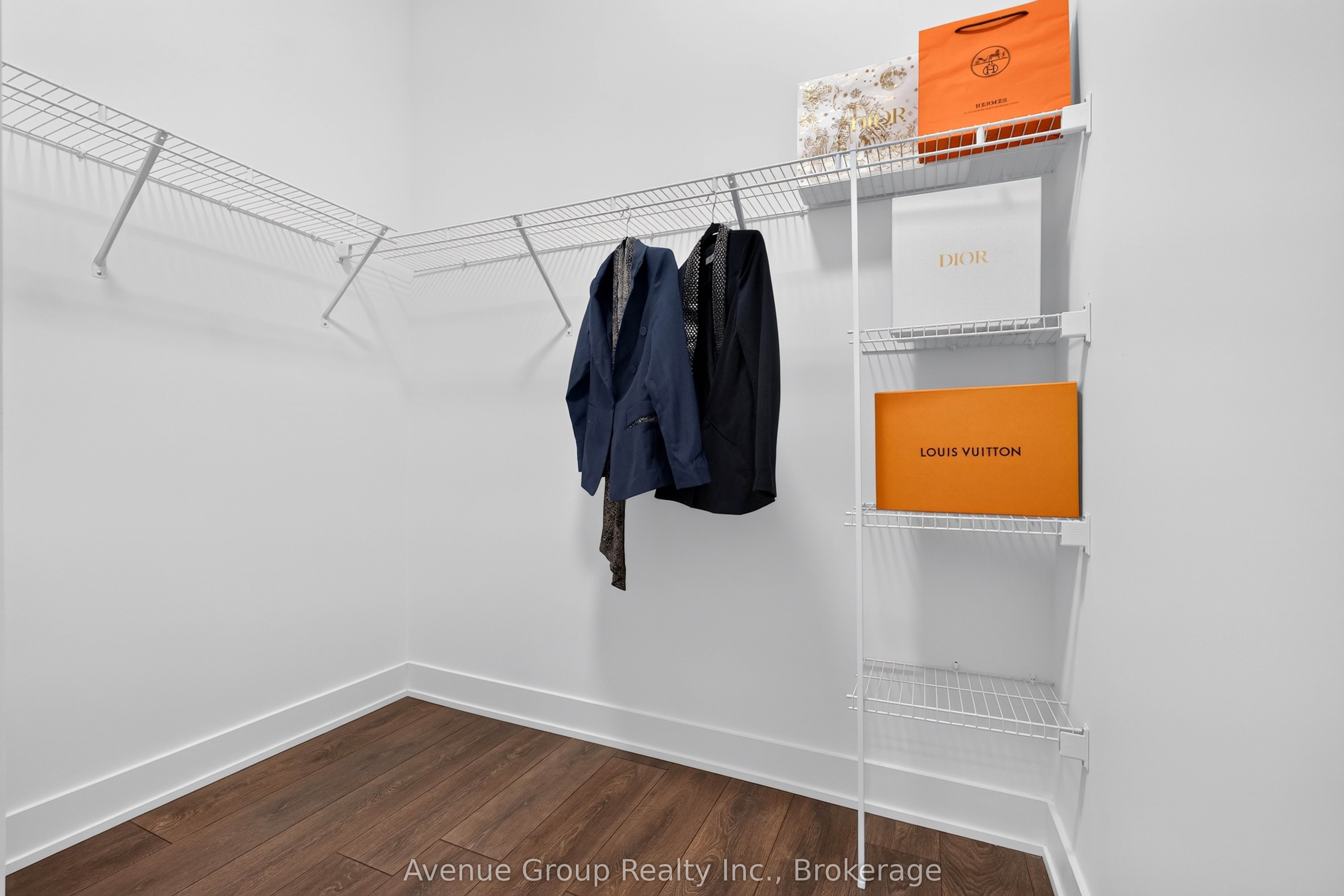 1285 Queen Street E Th58 Property Photo 17