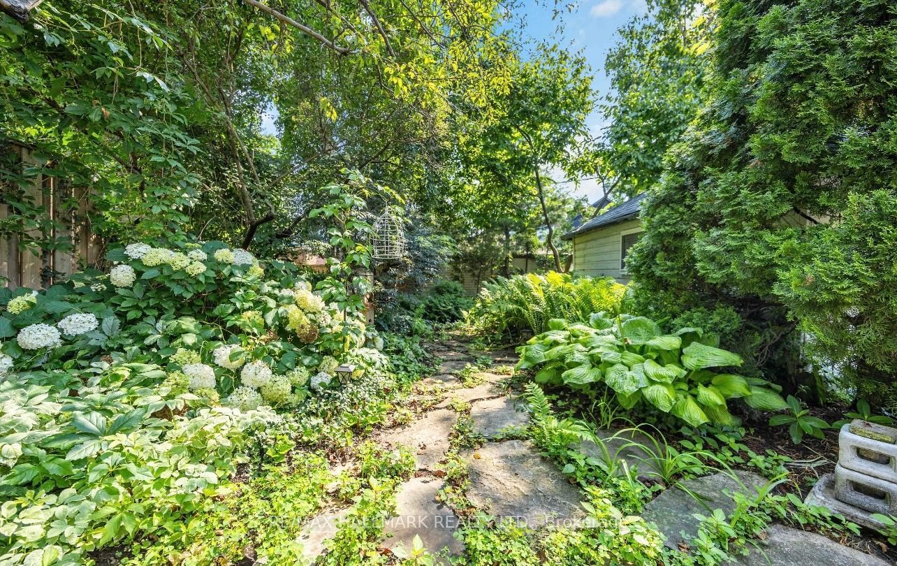 43 Stanhope Avenue Lower Property Photo 9