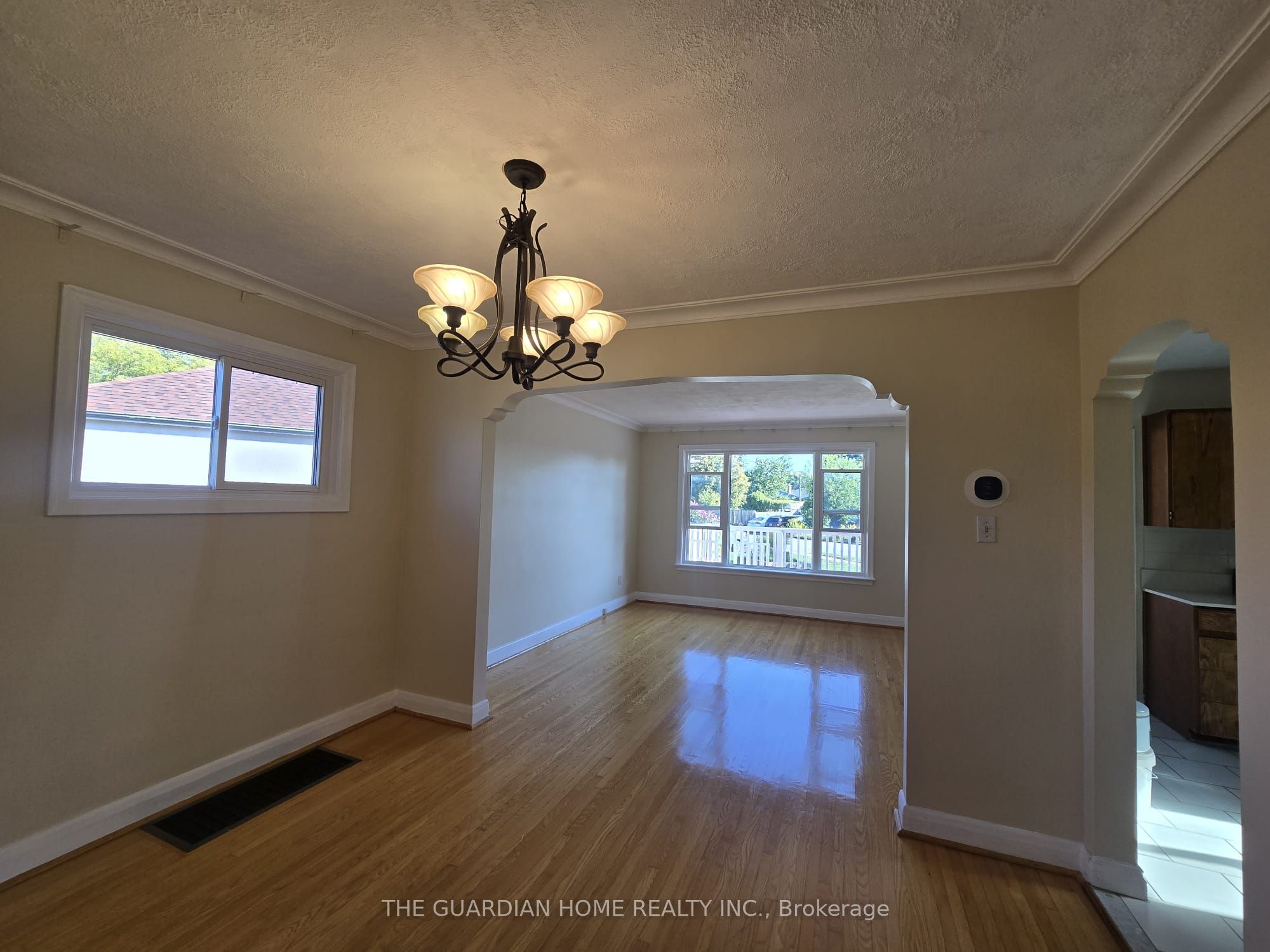 15 Princemere Crescent Property Photo 2