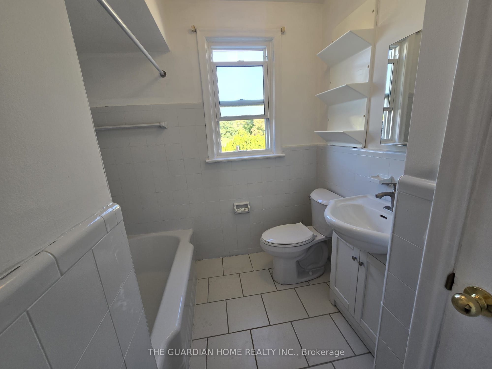 15 Princemere Crescent Property Photo 7