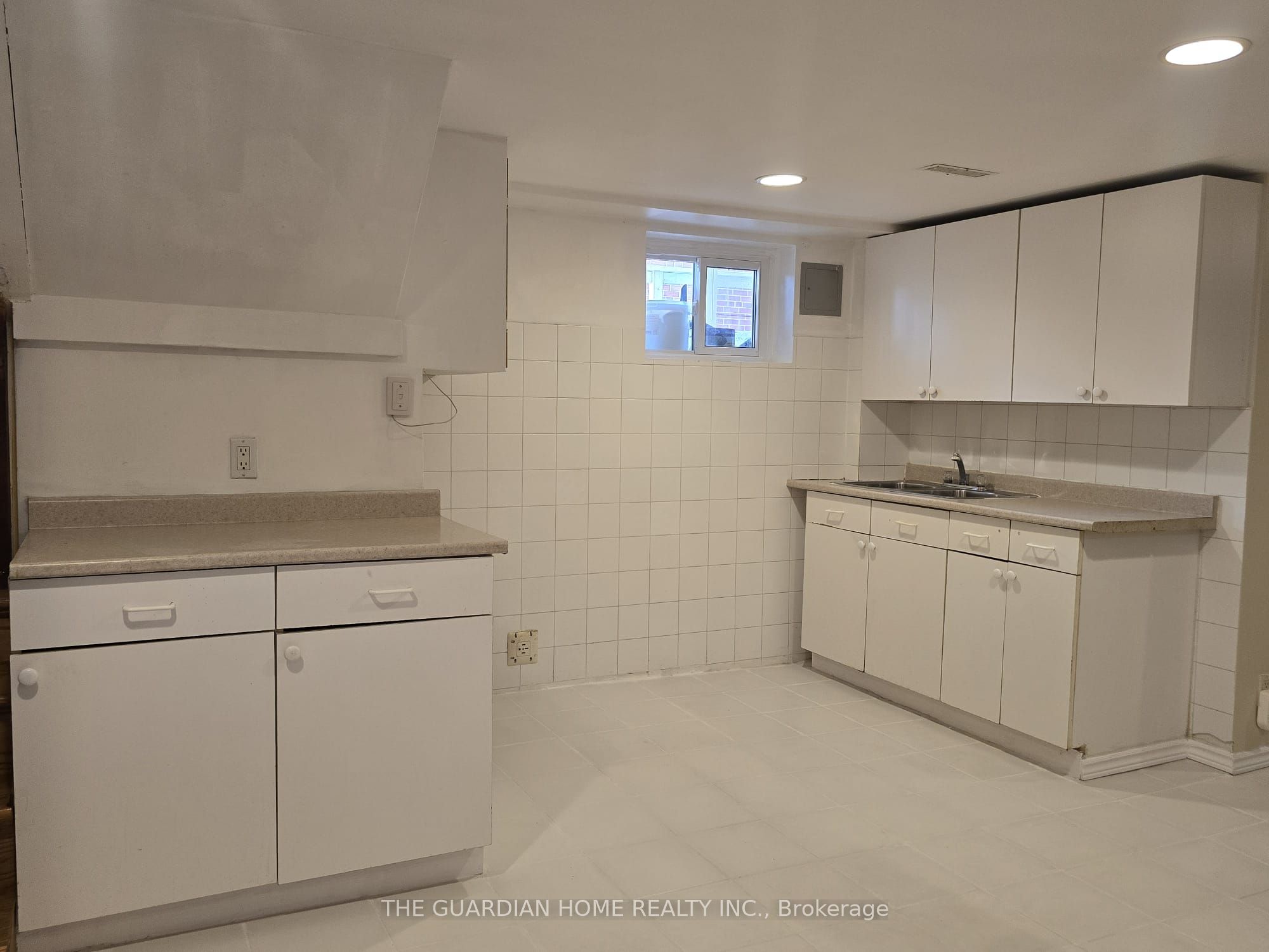 15 Princemere Crescent Property Photo 13