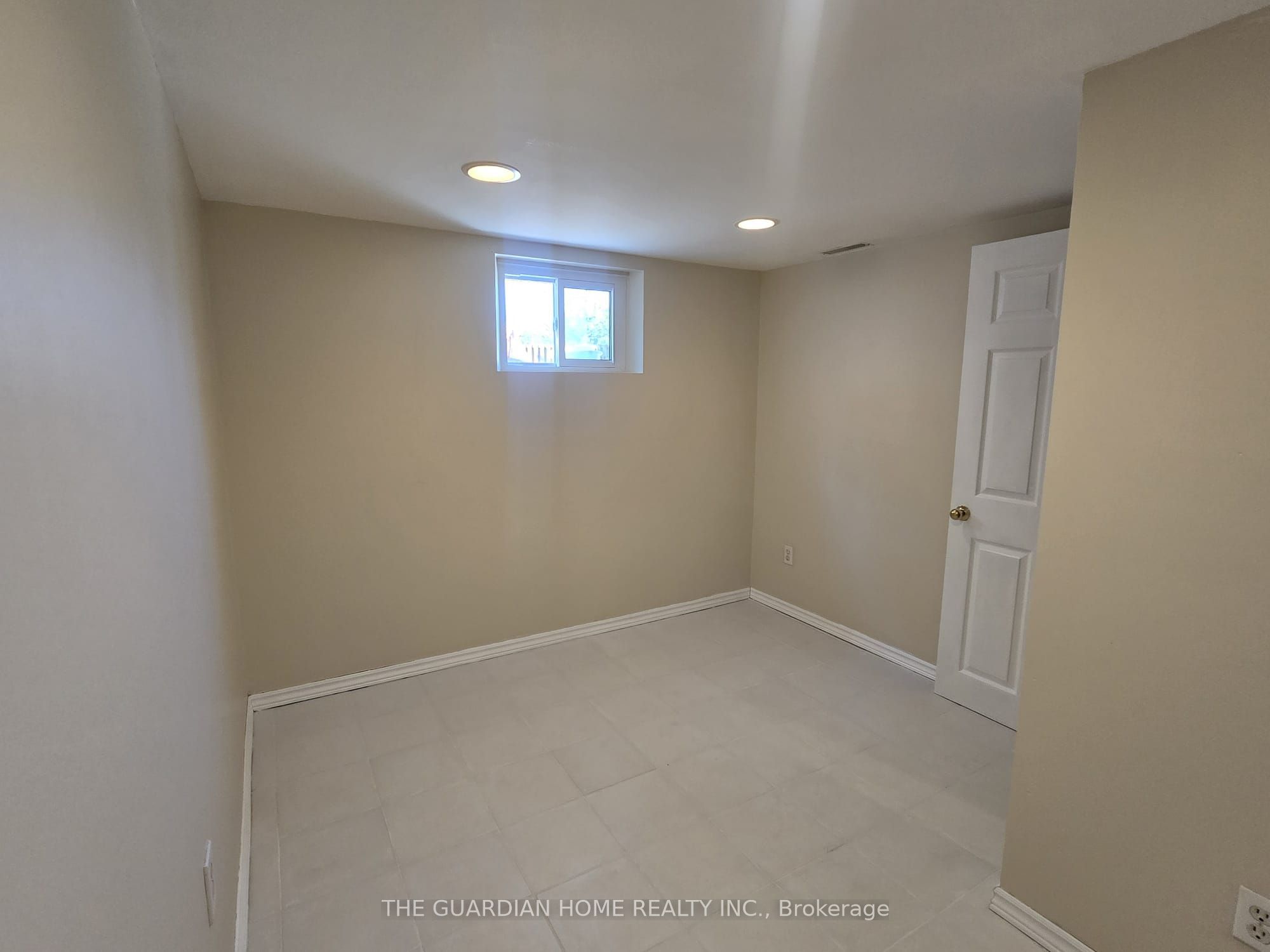 15 Princemere Crescent Property Photo 16