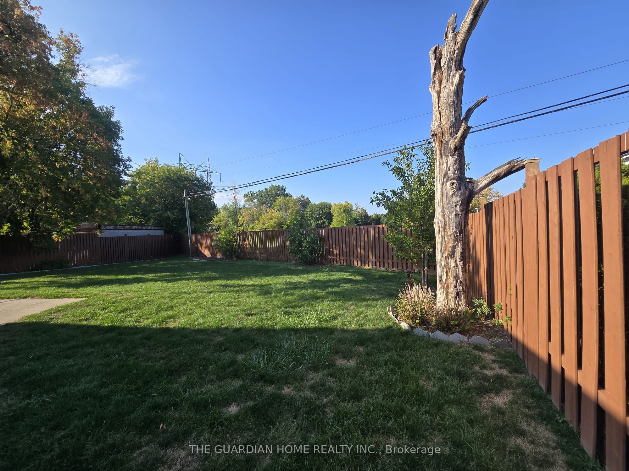 15 Princemere Crescent Property Photo 21