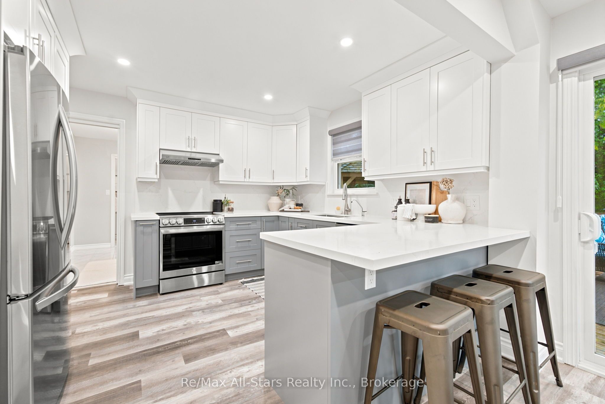 263 Union Avenue Property Photo 10