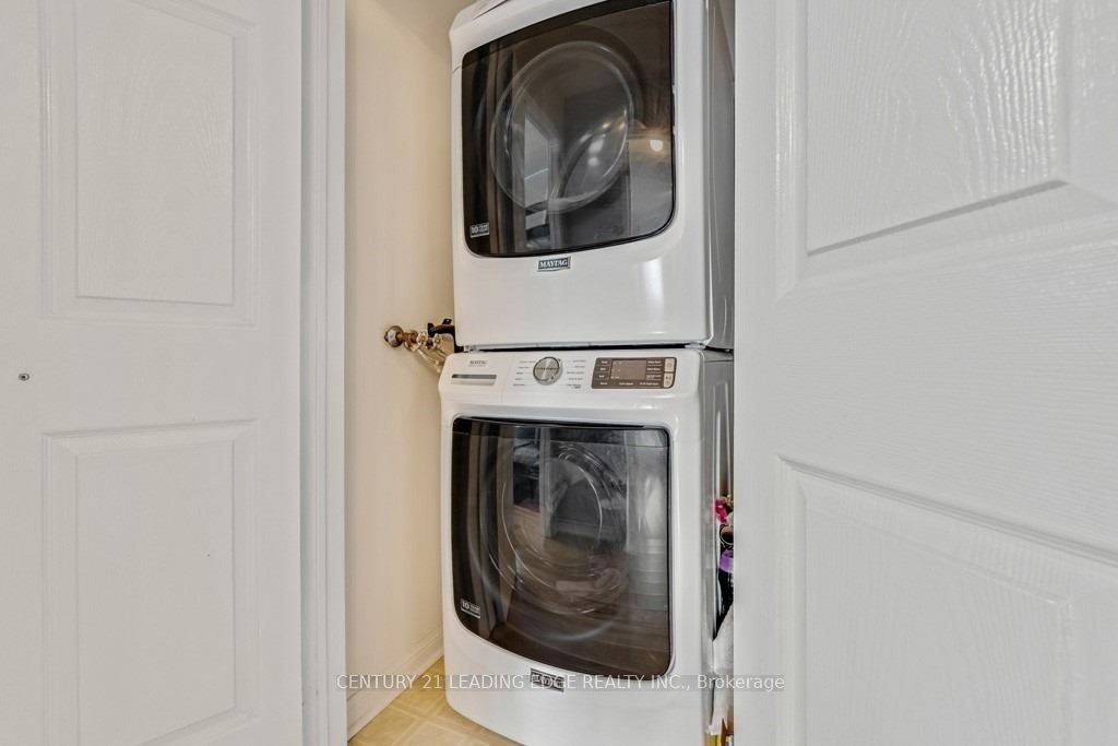 25 Mondeo Drive Property Photo 29