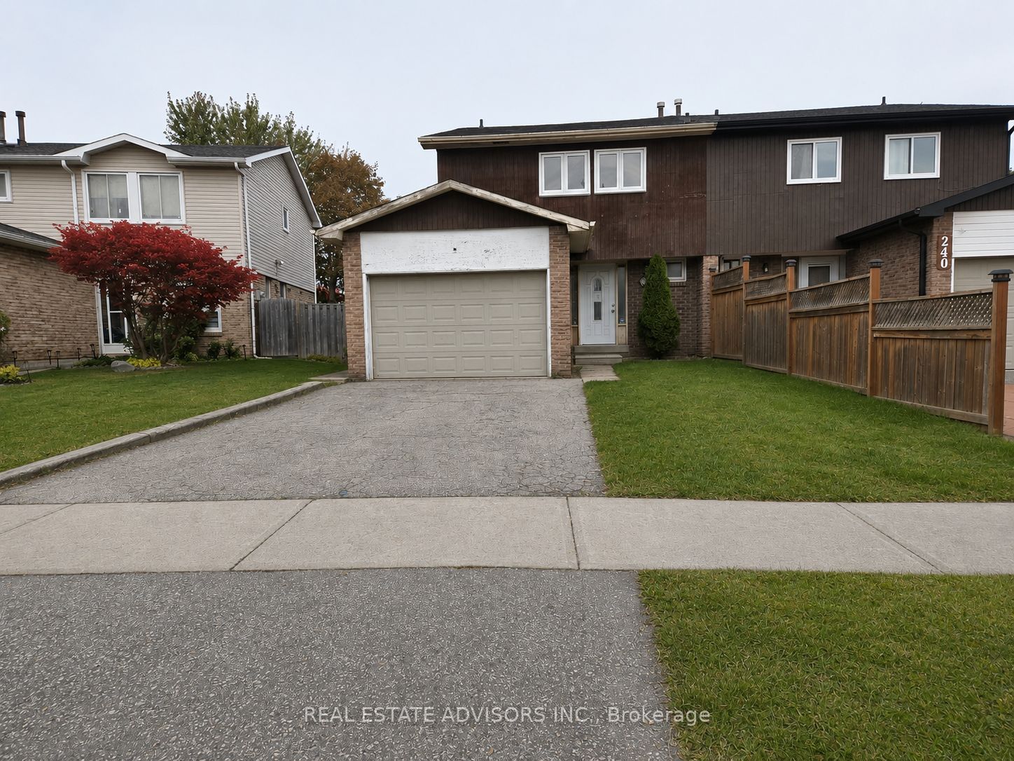 238 Braymore Boulevard Property Photo 1
