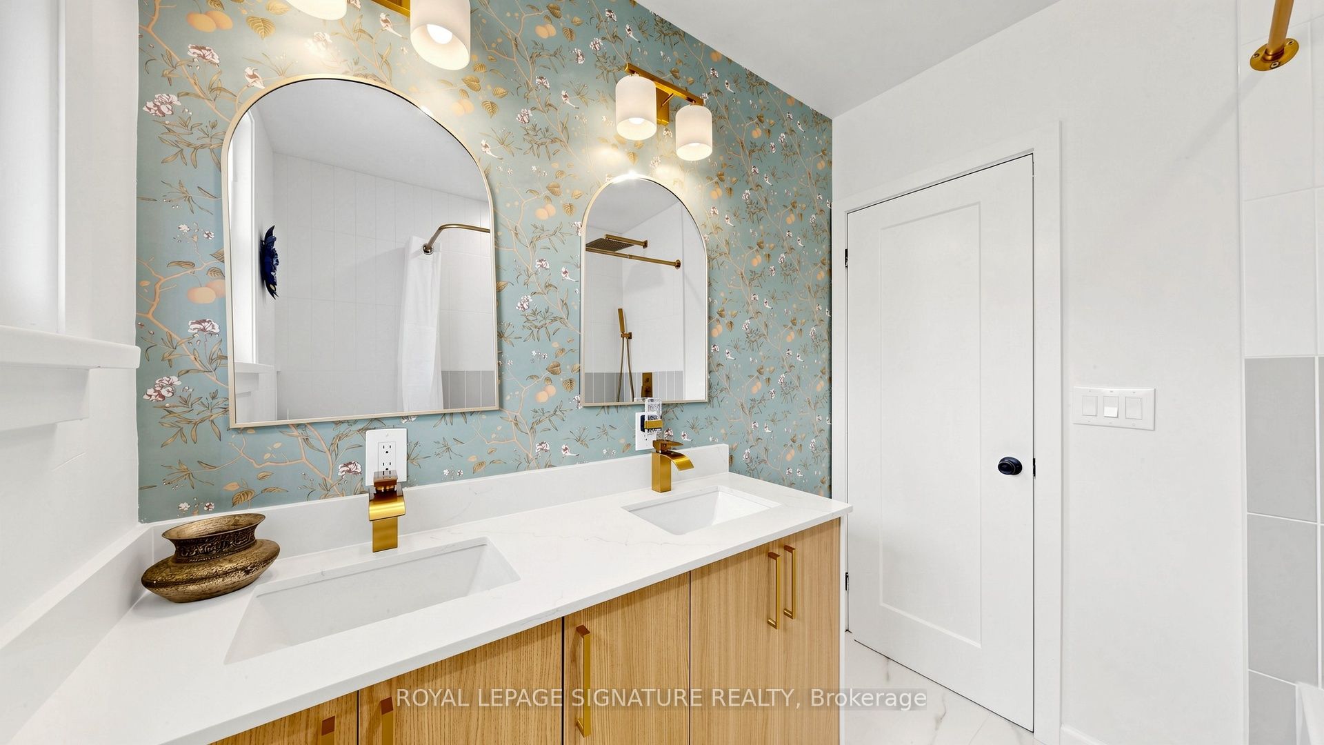 33 Neapolitan Drive Property Photo 21