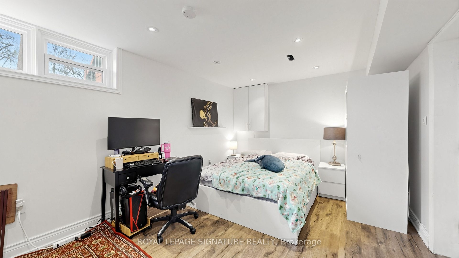 33 Neapolitan Drive Property Photo 34