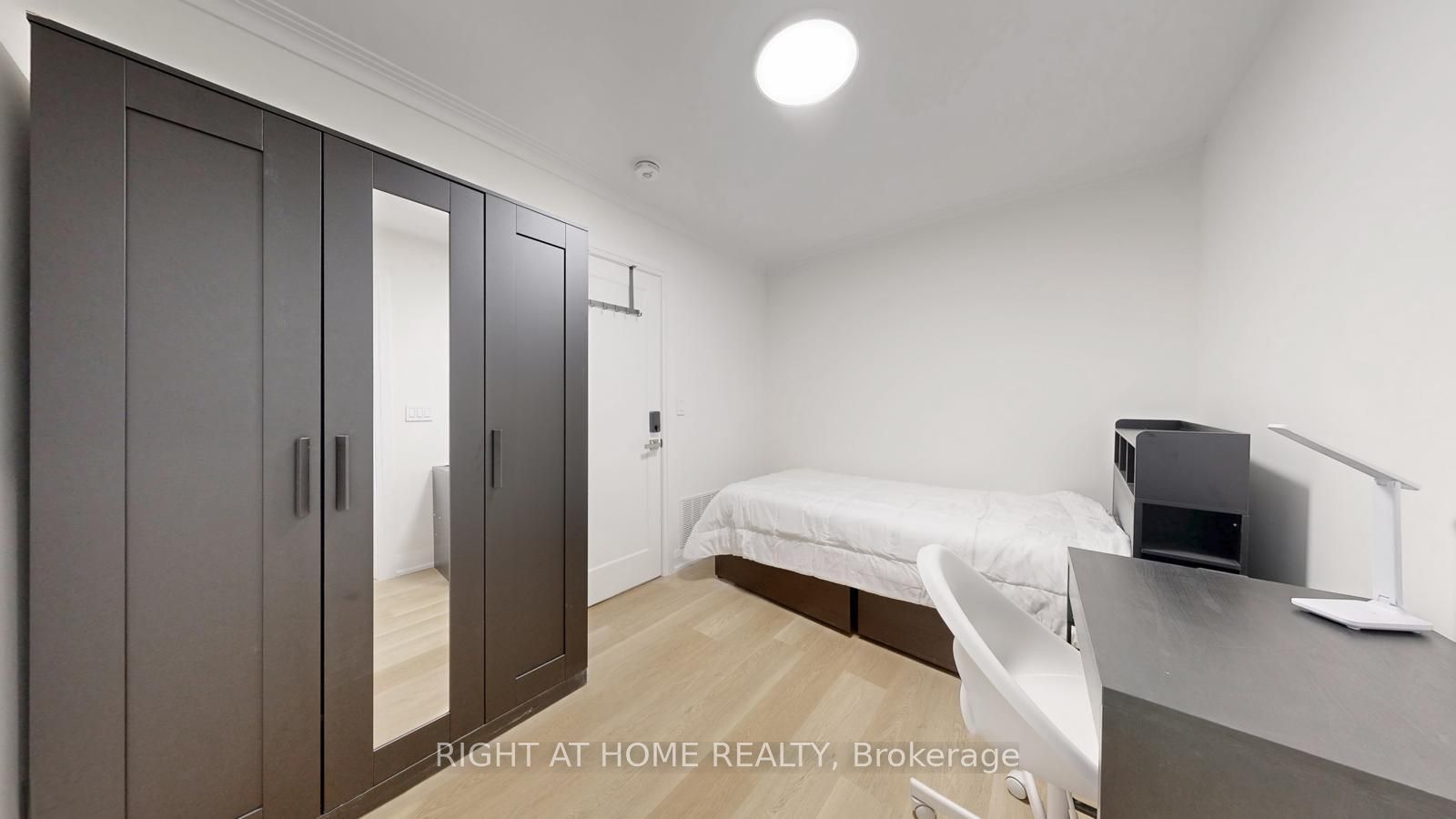 61 Gladys Road Property Photo 2