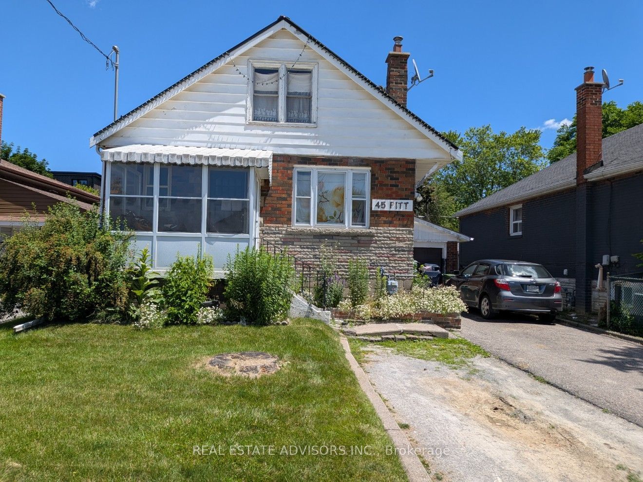 45 Pitt Avenue Property Photo 1