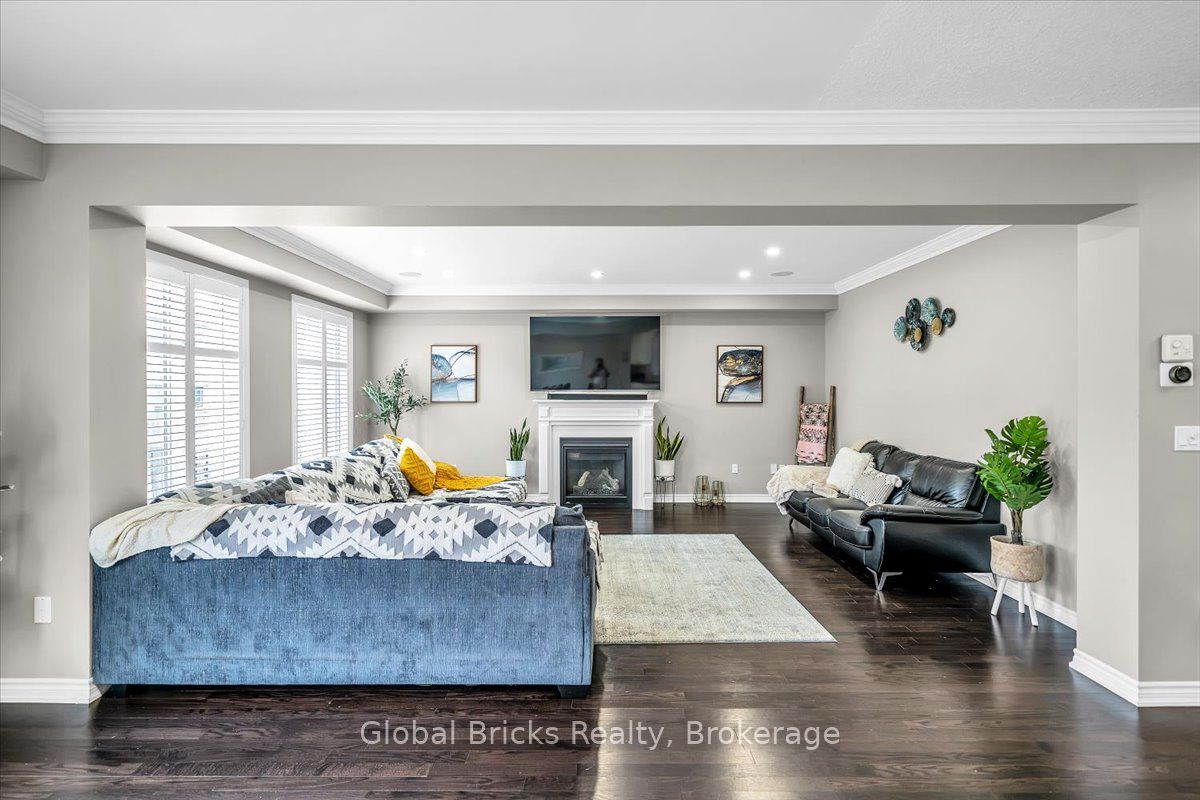 47 Holyrod Drive Property Photo 15