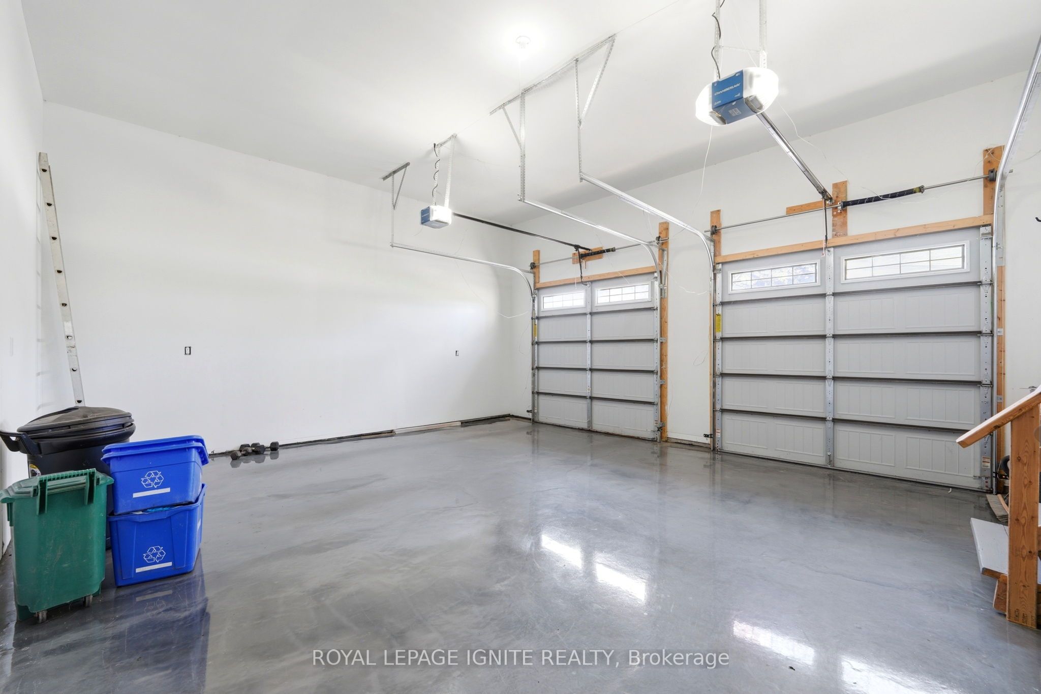 1690 Highway 2 Road Property Photo 34
