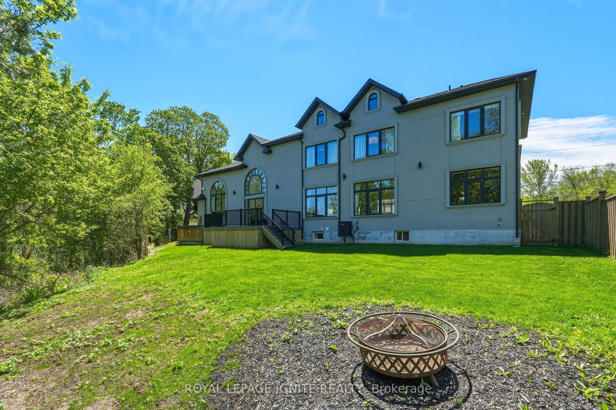 1690 Highway 2 Road Property Photo 46