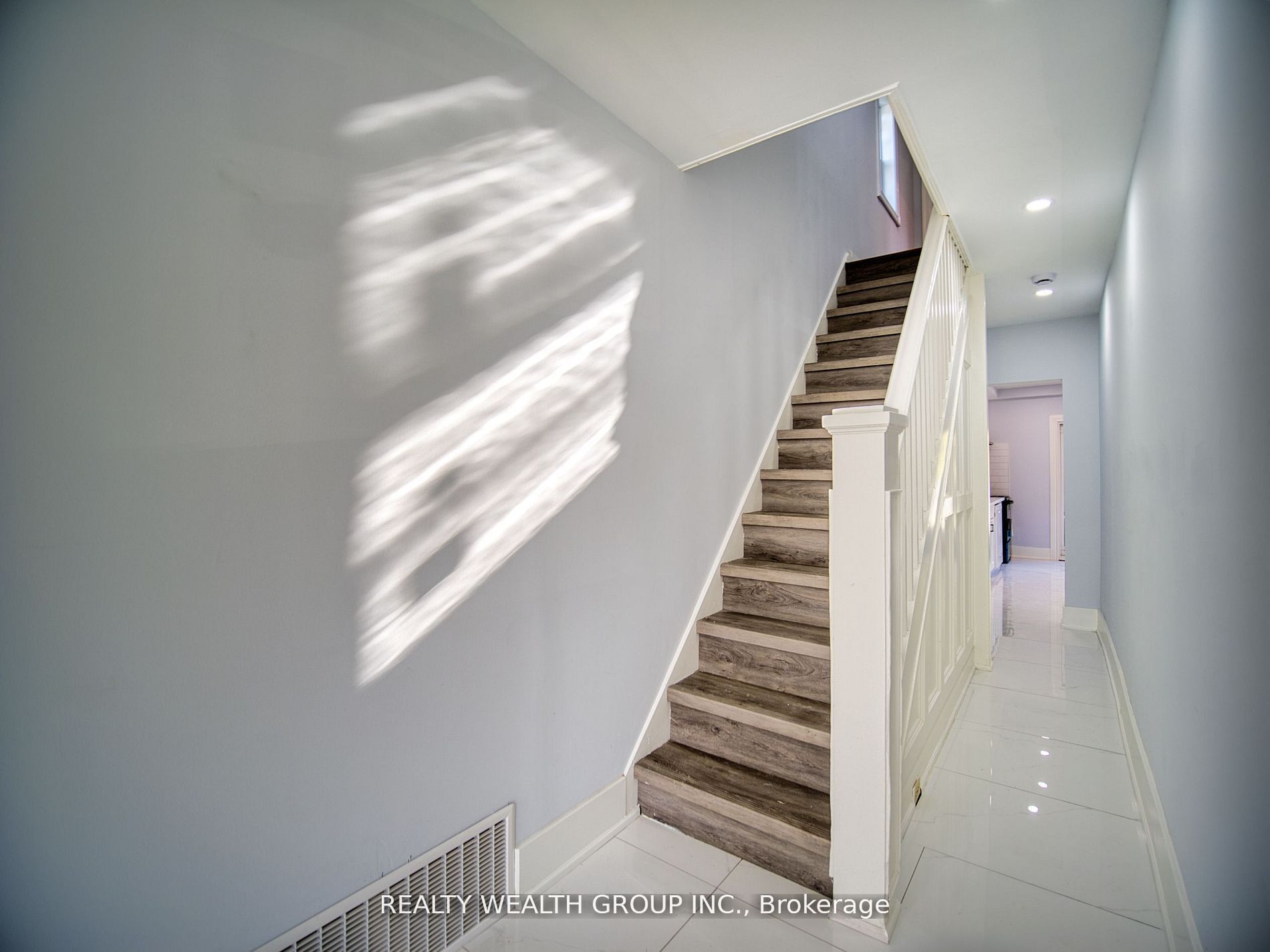 47 Preston Street Property Photo 27