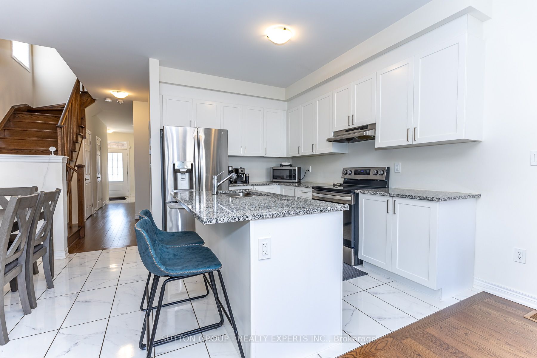 130 Ice Palace Crescent Property Photo 11