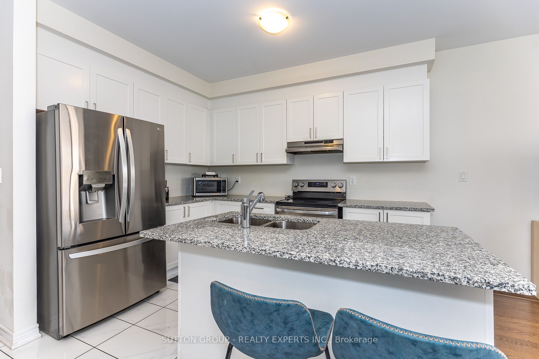 130 Ice Palace Crescent Property Photo 14